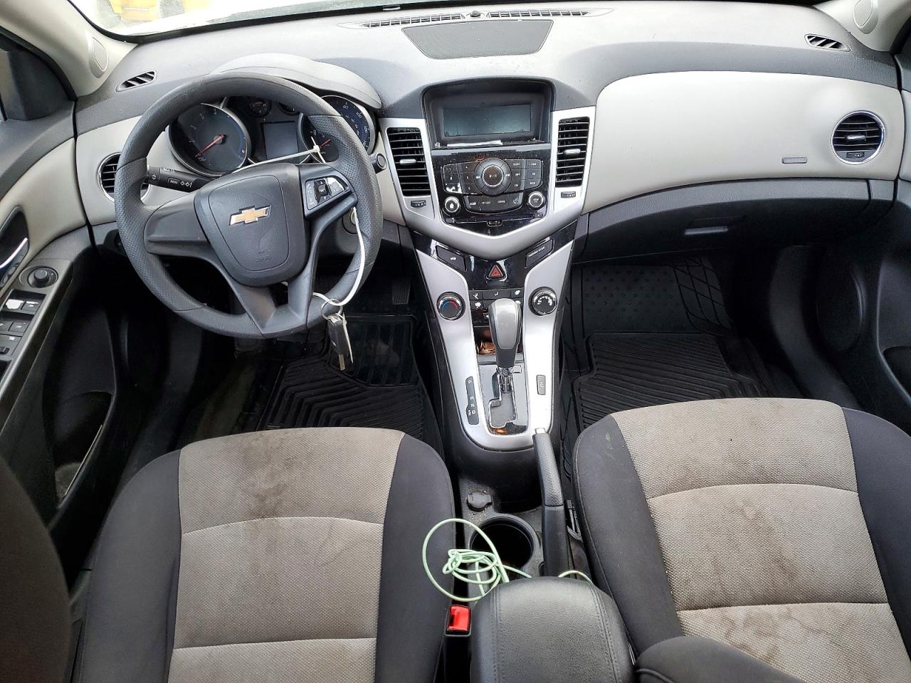2016 CHEVROLET CRUZE LIMITED LS photo 8
