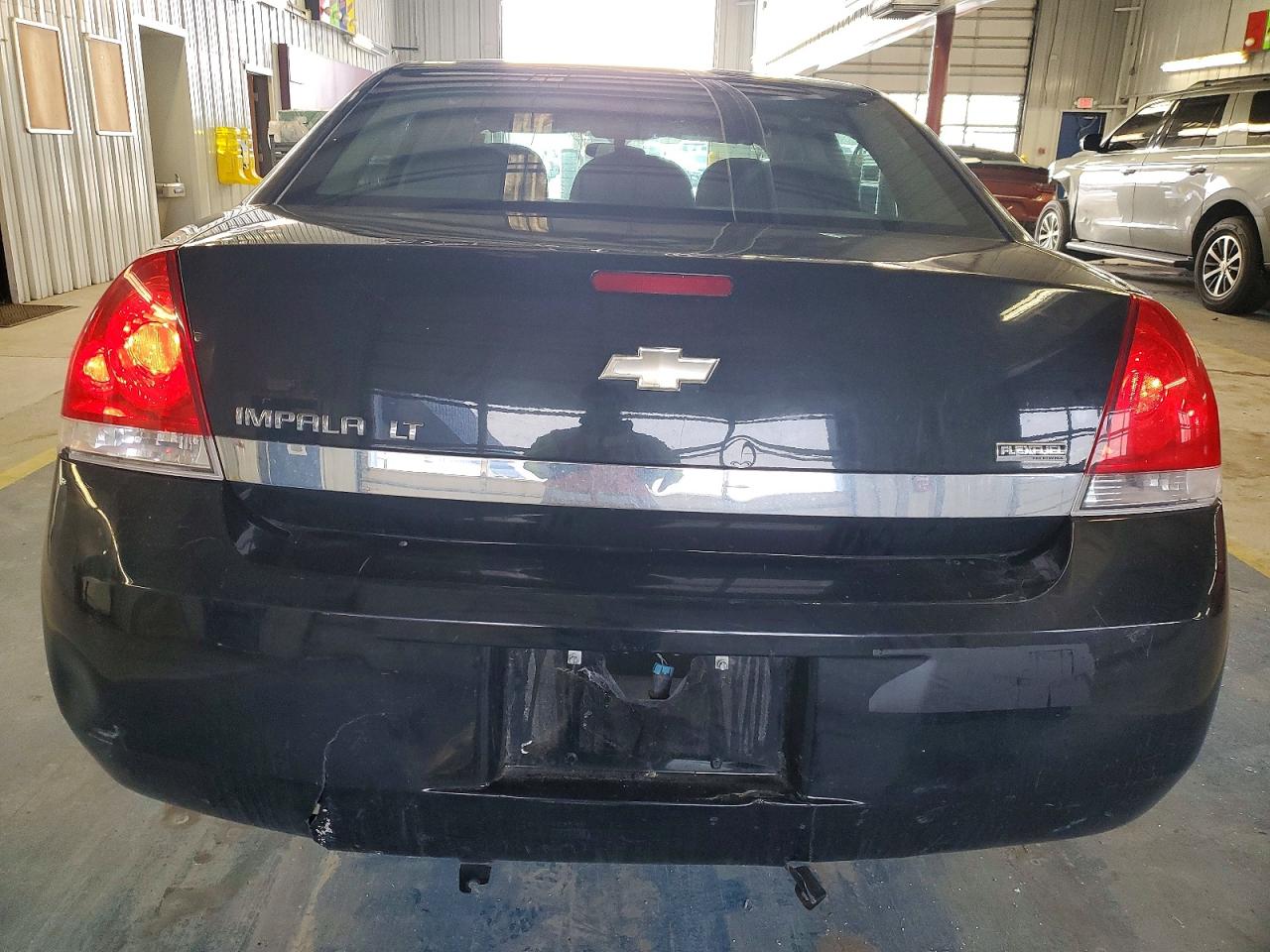 2011 CHEVROLET IMPALA LT photo 6