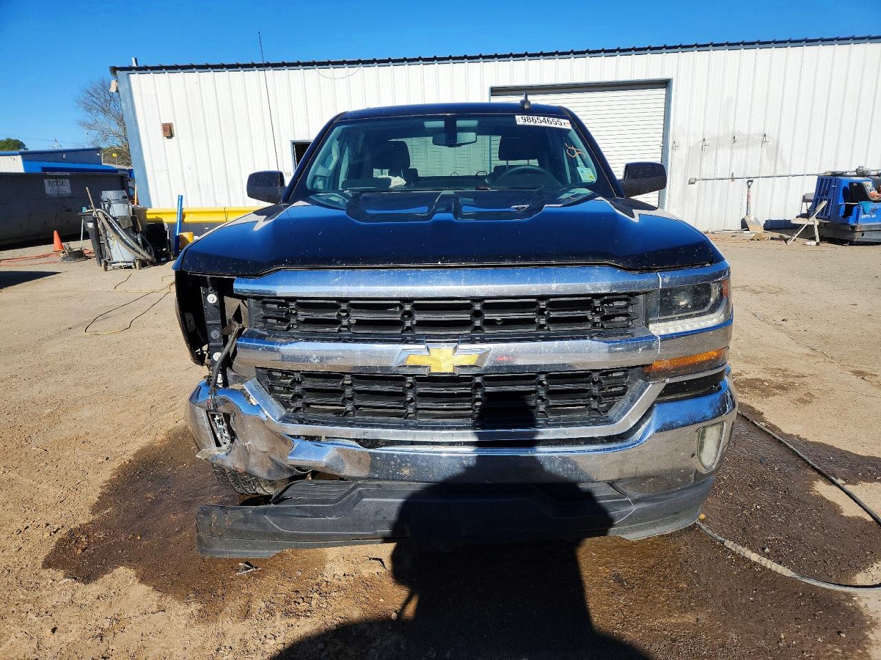 2017 CHEVROLET SILVERADO C1500 LT photo 5