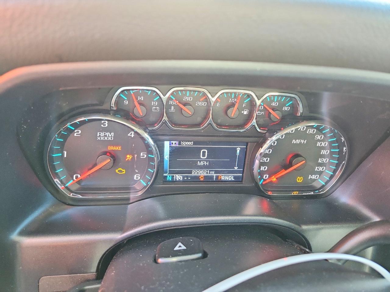 2017 CHEVROLET SILVERADO C1500 LT photo 9
