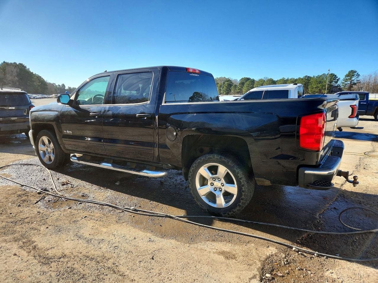 2017 CHEVROLET SILVERADO C1500 LT photo 2