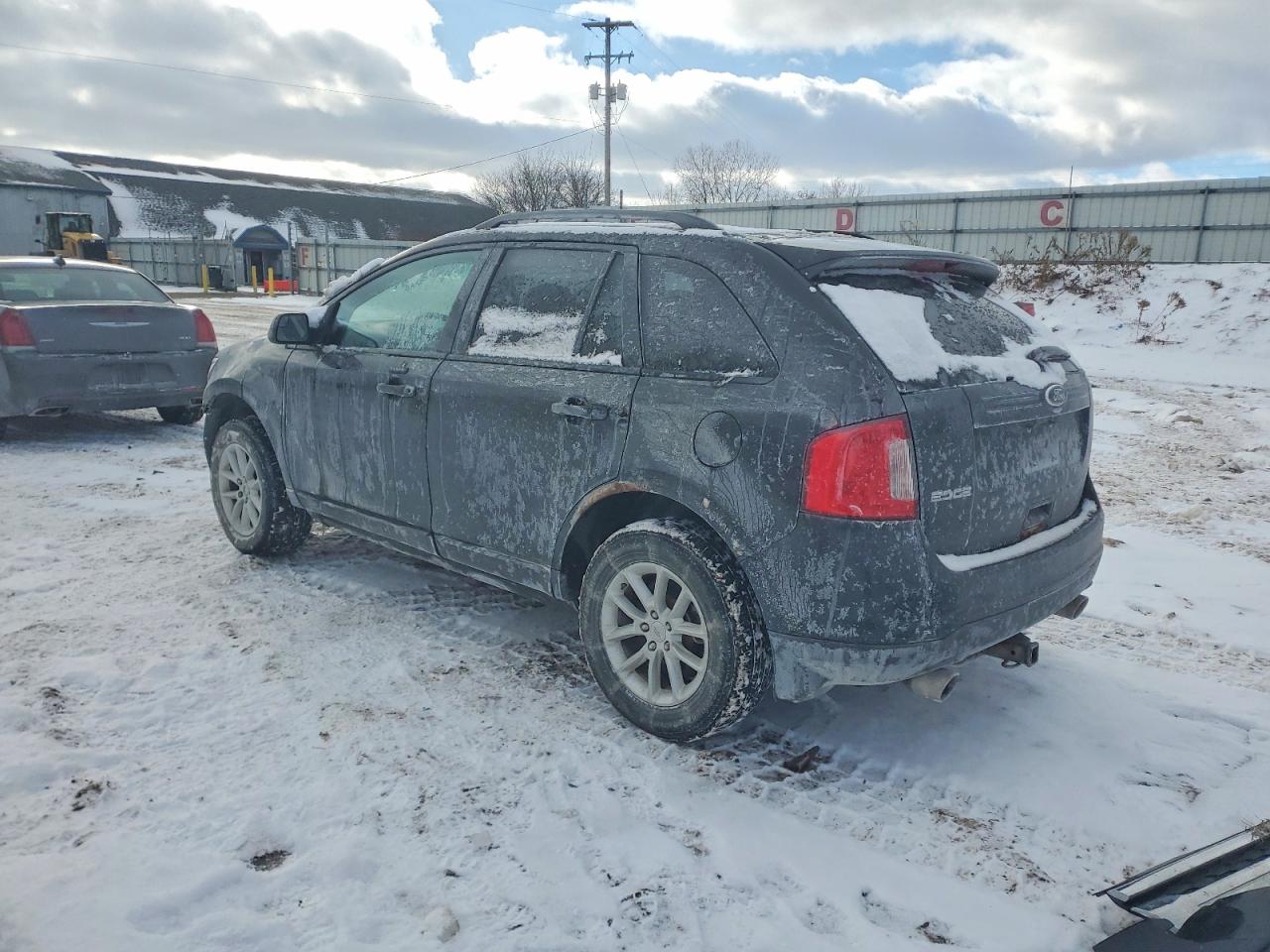2013 FORD EDGE SE photo 2