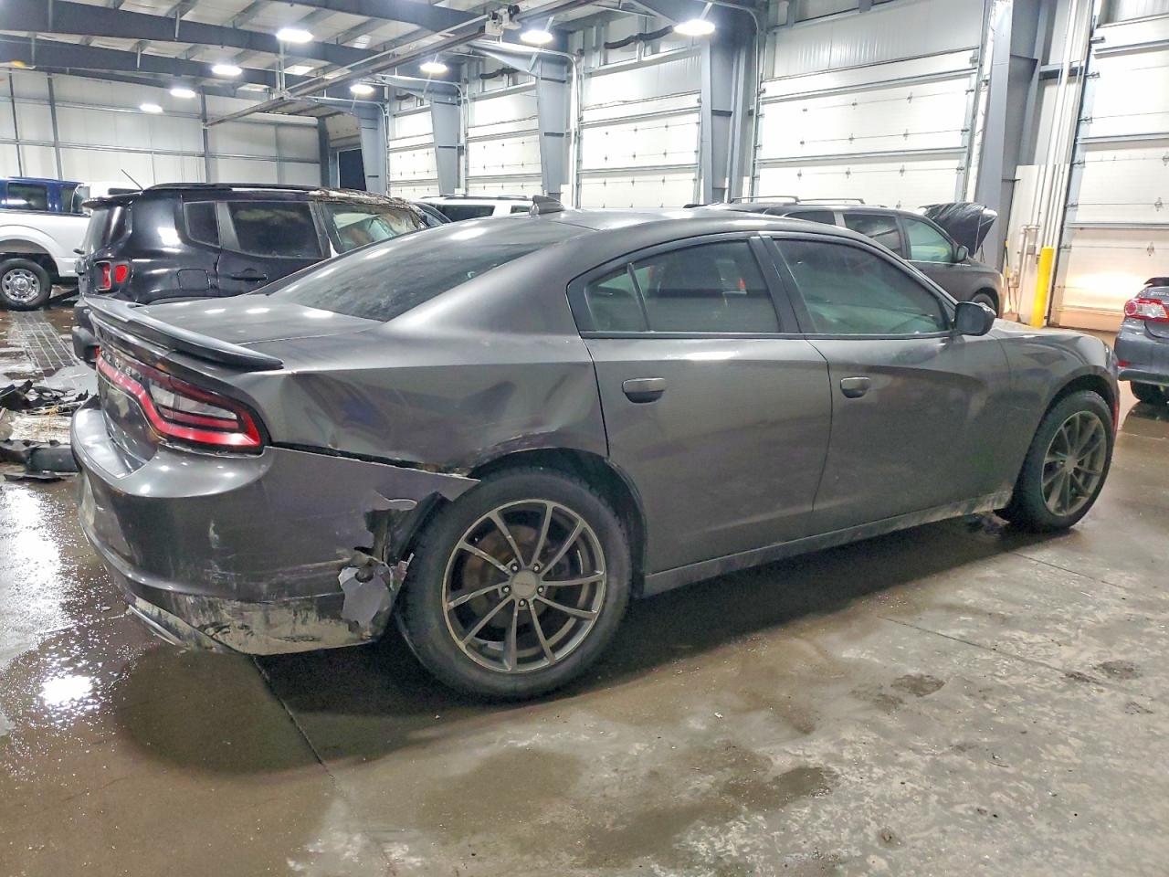 2017 DODGE CHARGER SXT photo 3