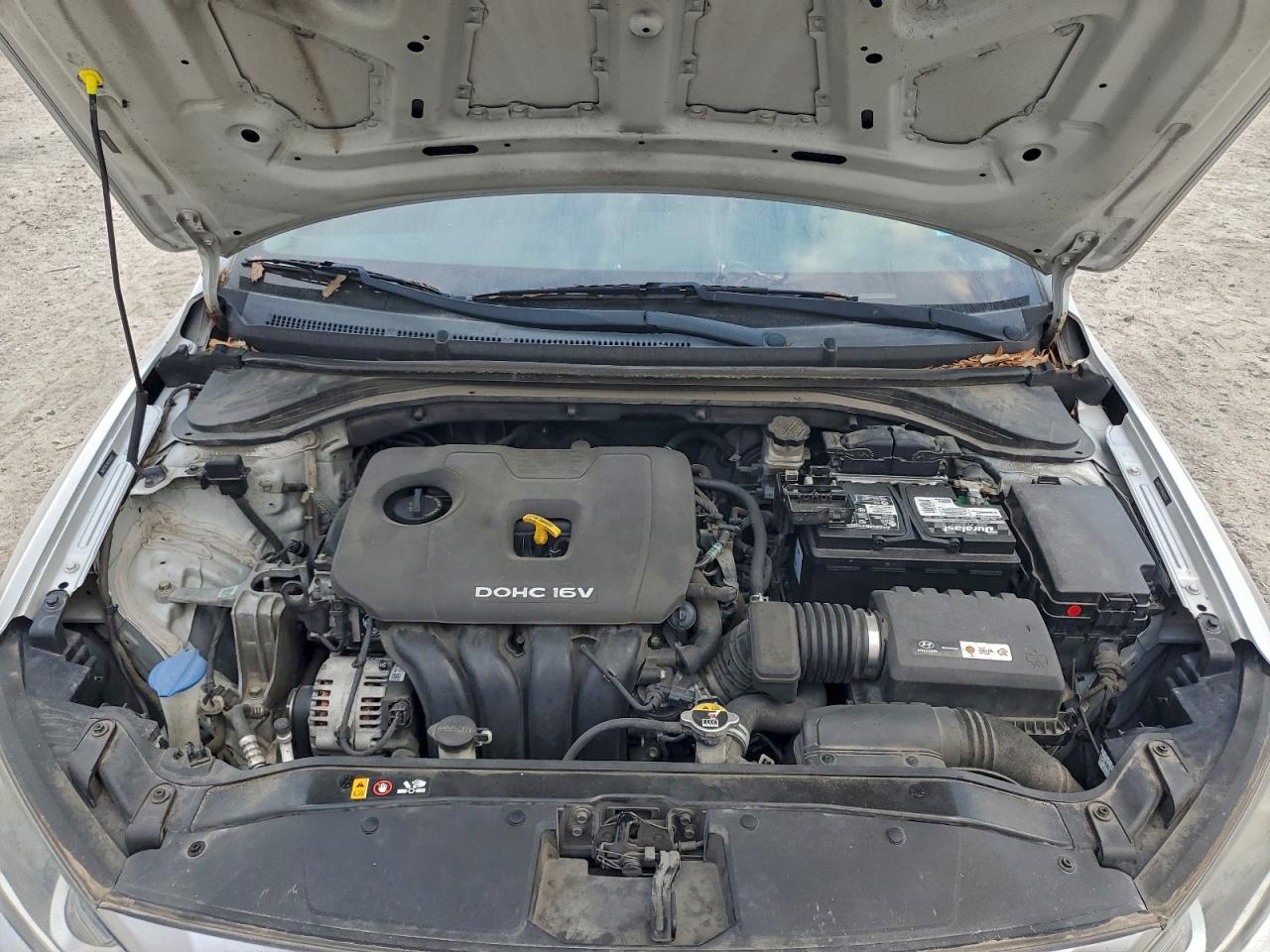 2017 HYUNDAI ELANTRA SE photo 11