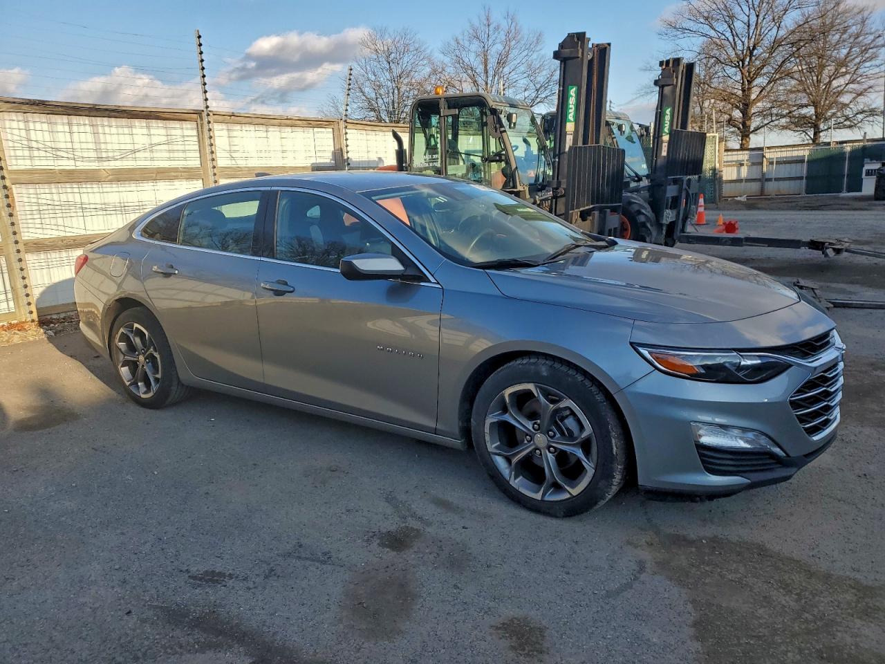 2024 CHEVROLET MALIBU LT photo 4