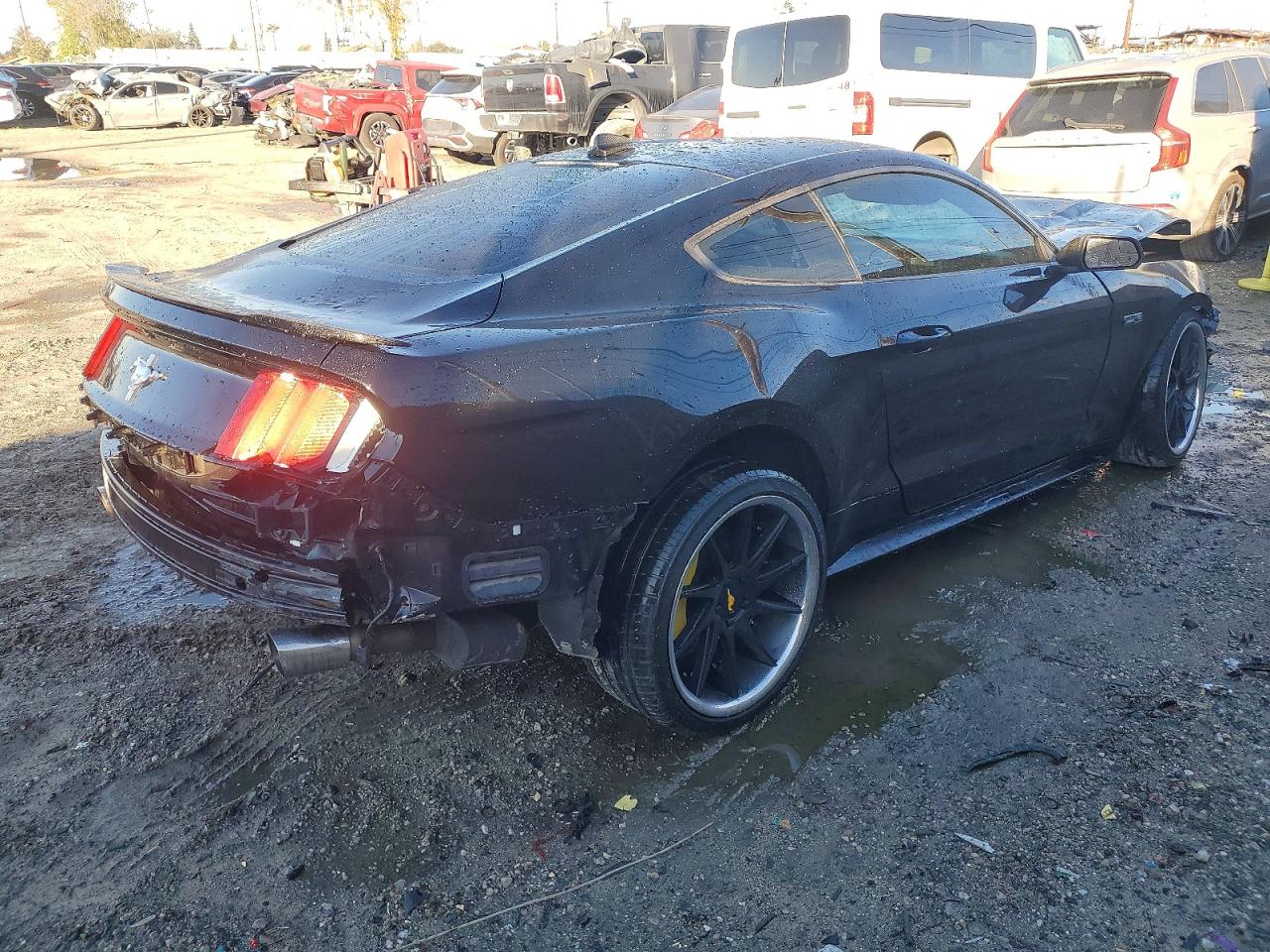 2016 FORD MUSTANG photo 3