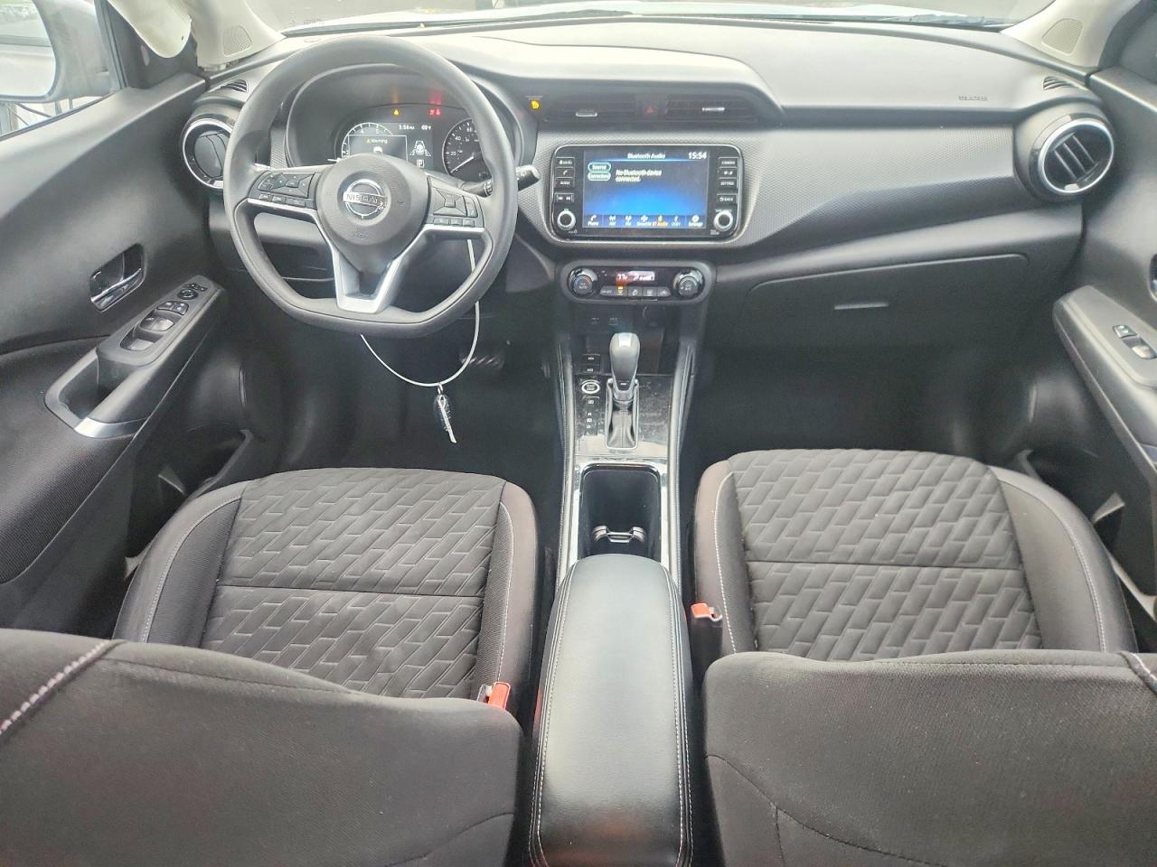 2021 NISSAN KICKS SV photo 8