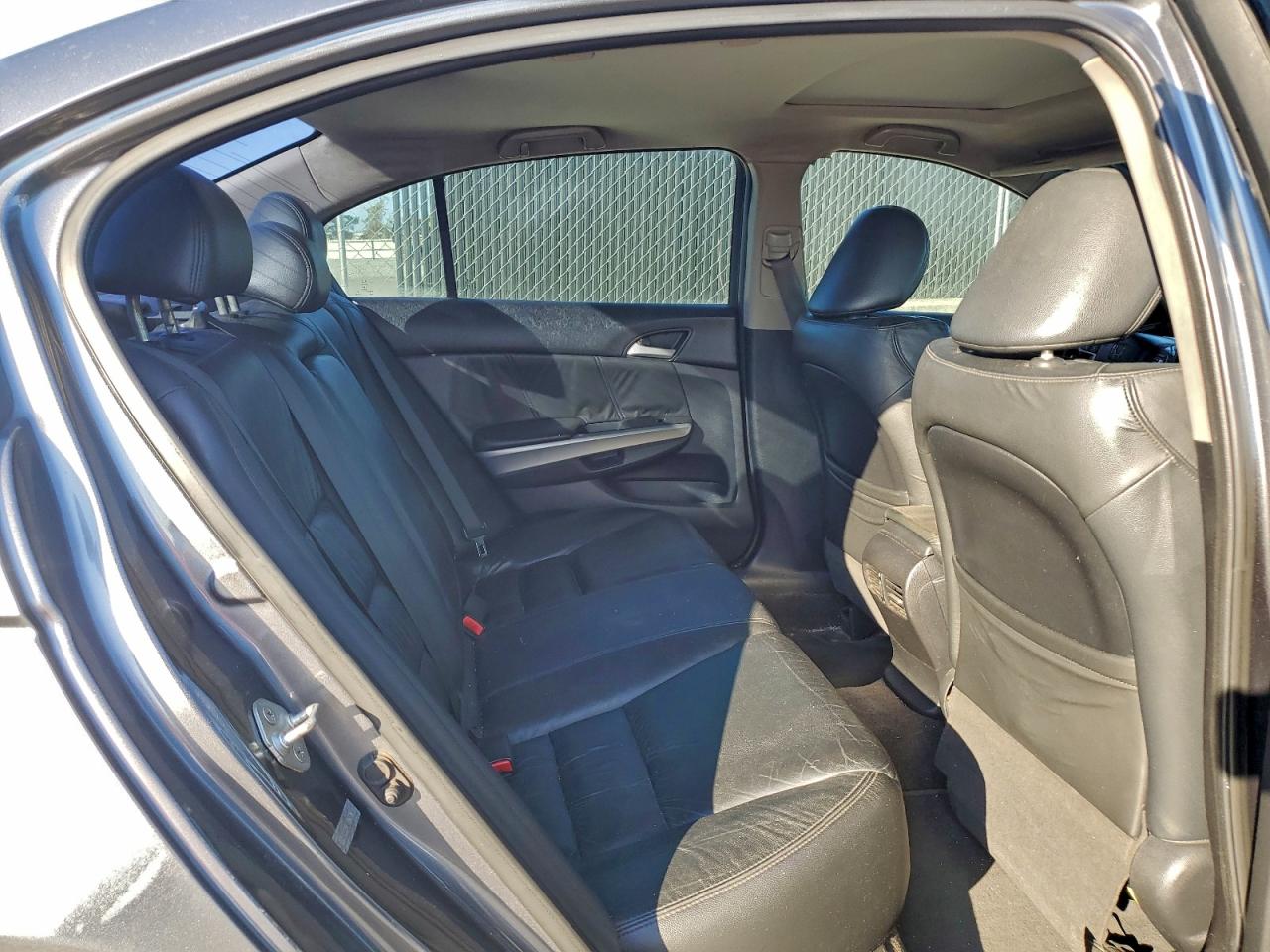 2010 HONDA ACCORD EXL photo 10
