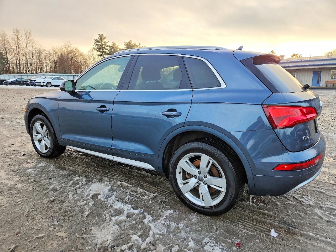 2018 AUDI Q5 PREMIUM PLUS photo 3