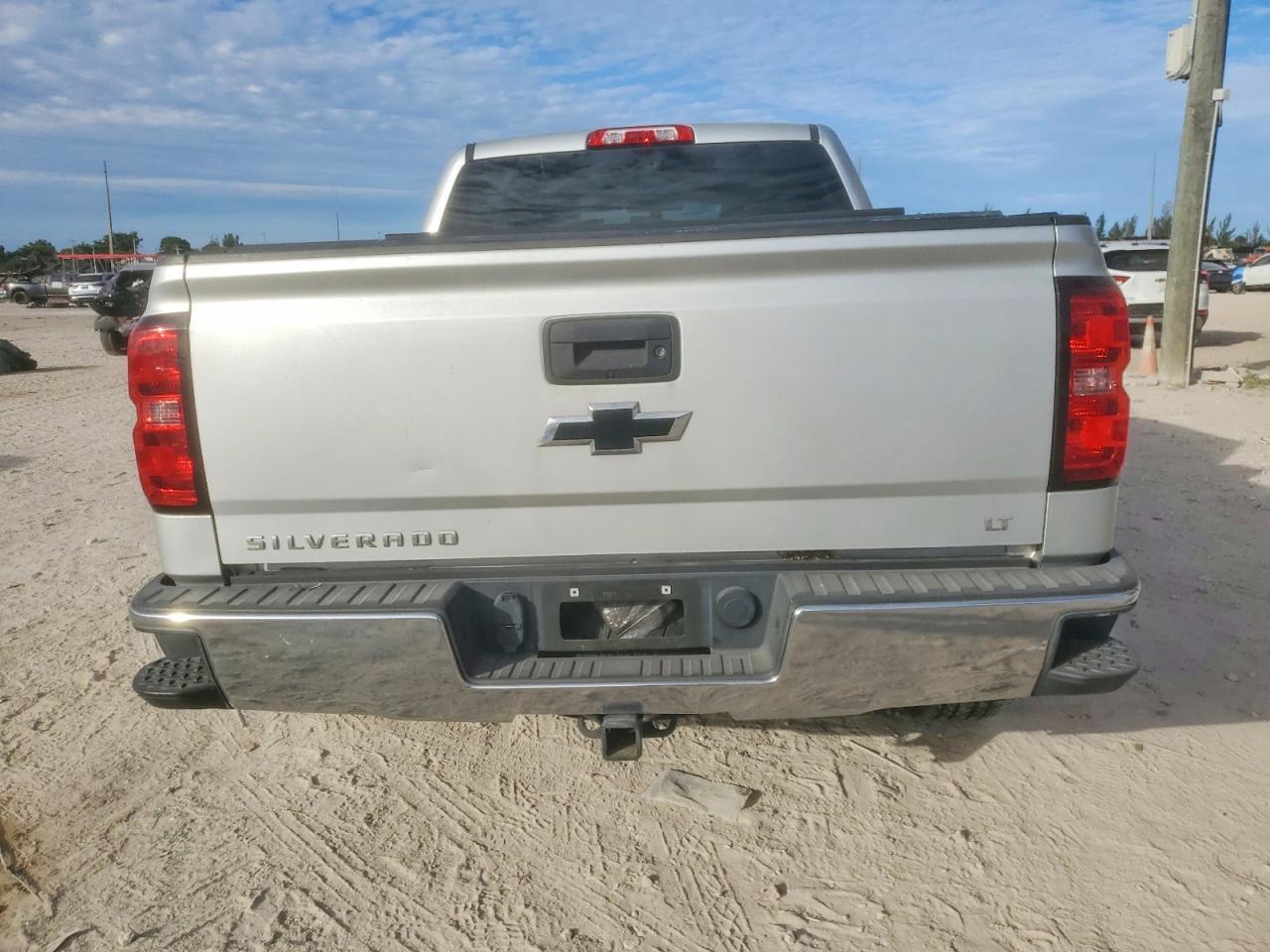2015 CHEVROLET SILVERADO C1500 LT photo 6
