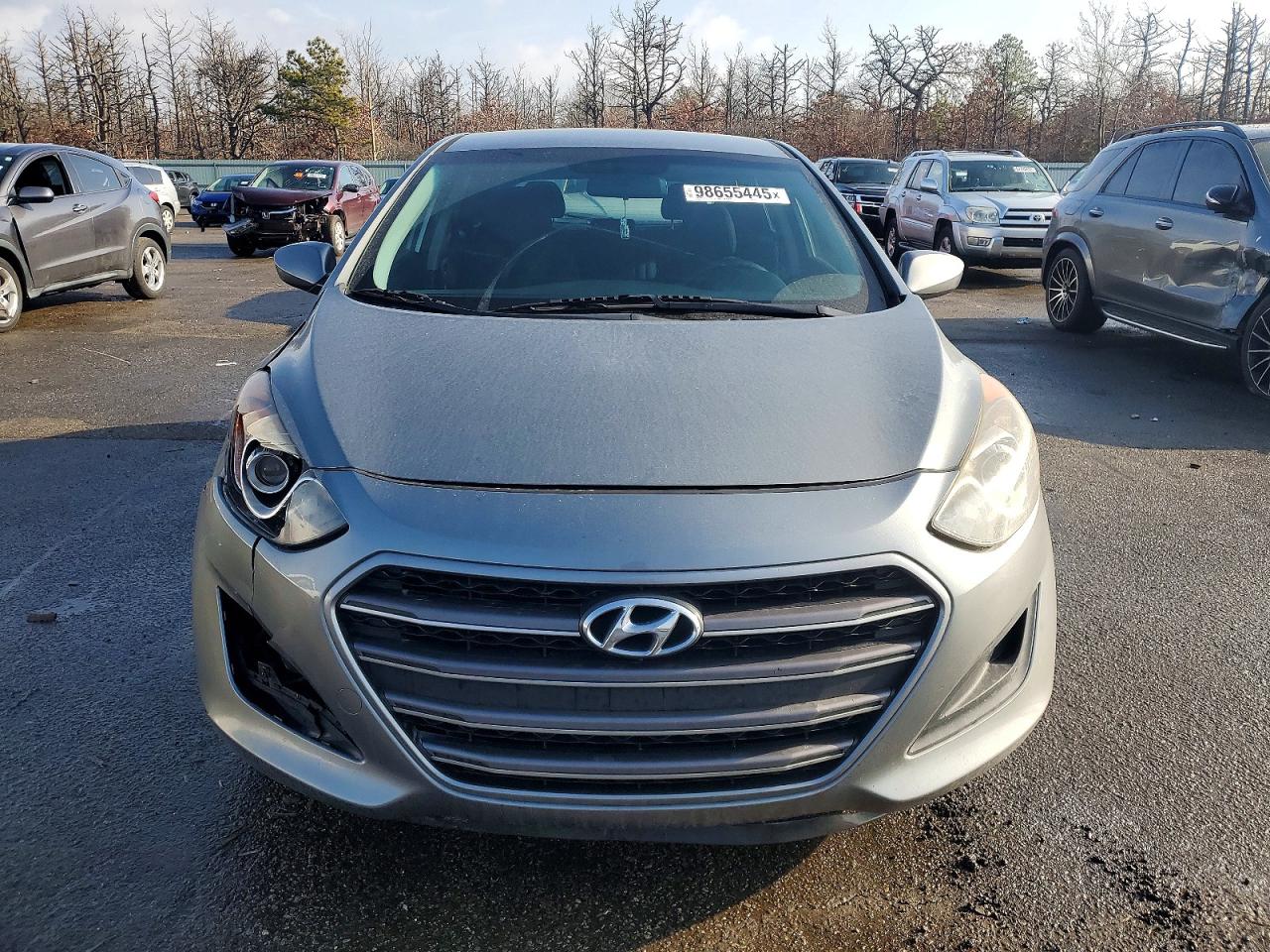 2017 HYUNDAI ELANTRA GT photo 5