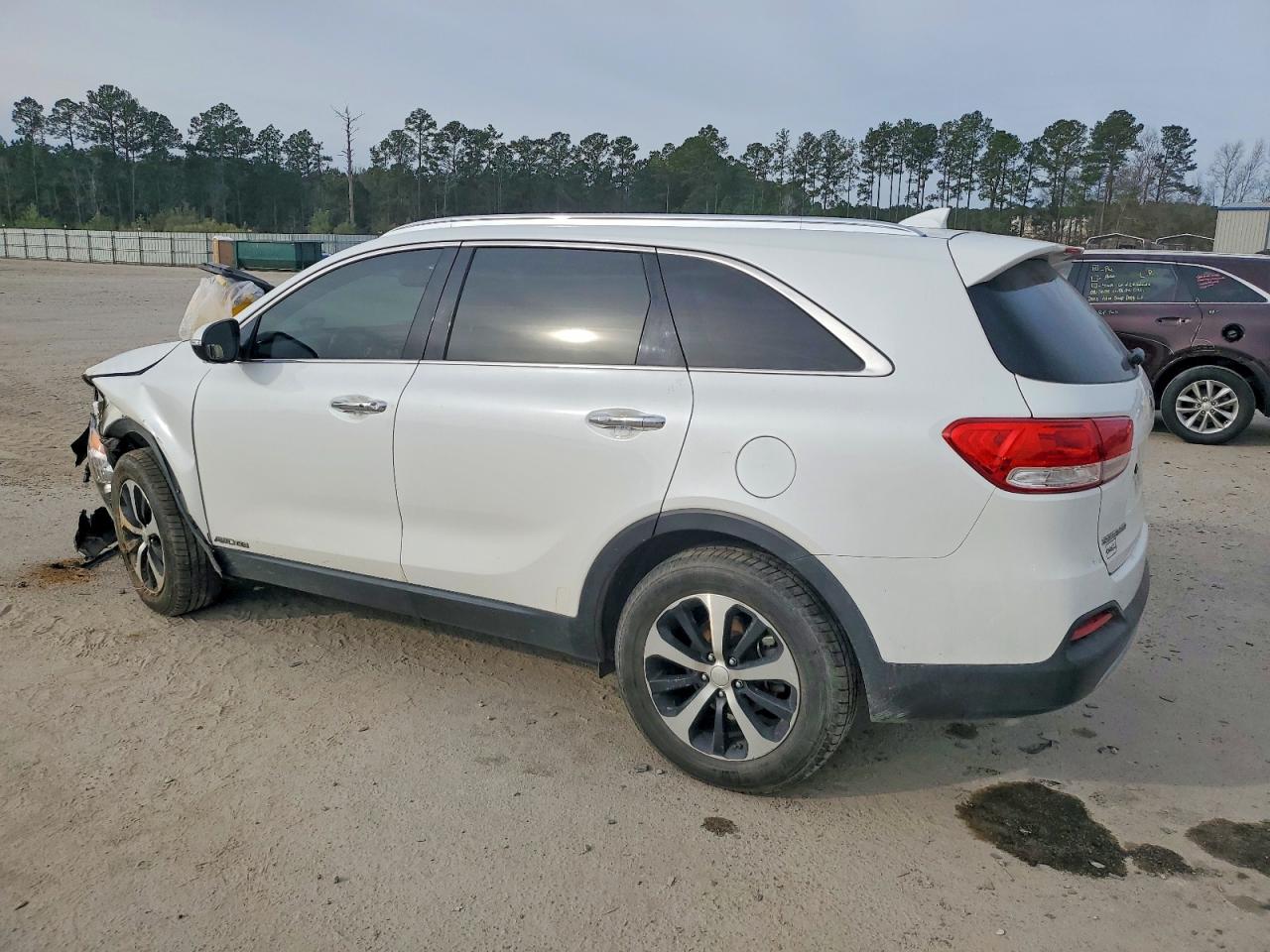 2016 KIA SORENTO EX photo 2