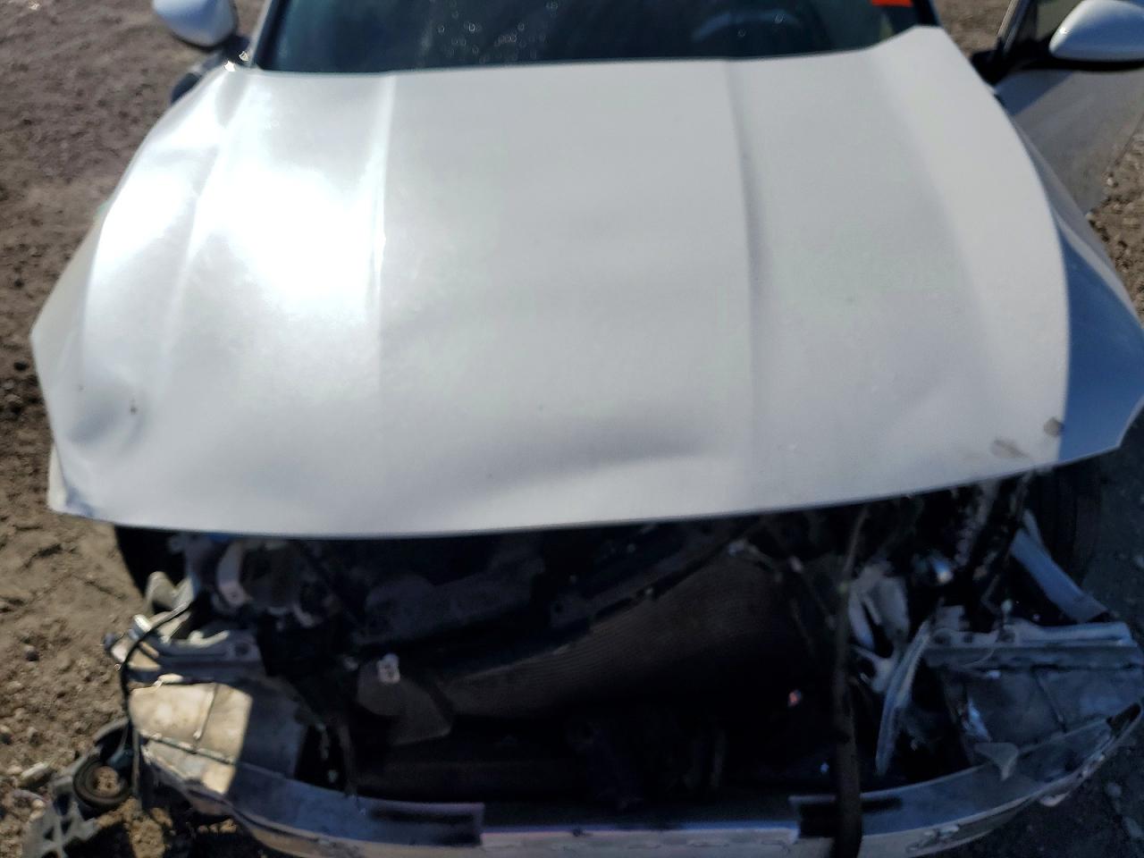 2018 HONDA ACCORD LX photo 11