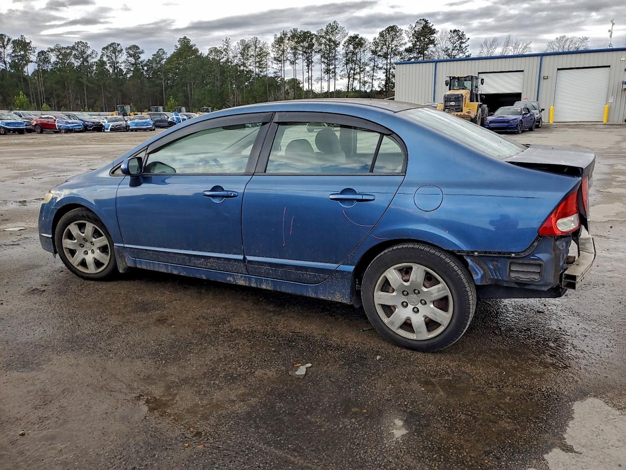 2010 HONDA CIVIC LX photo 2