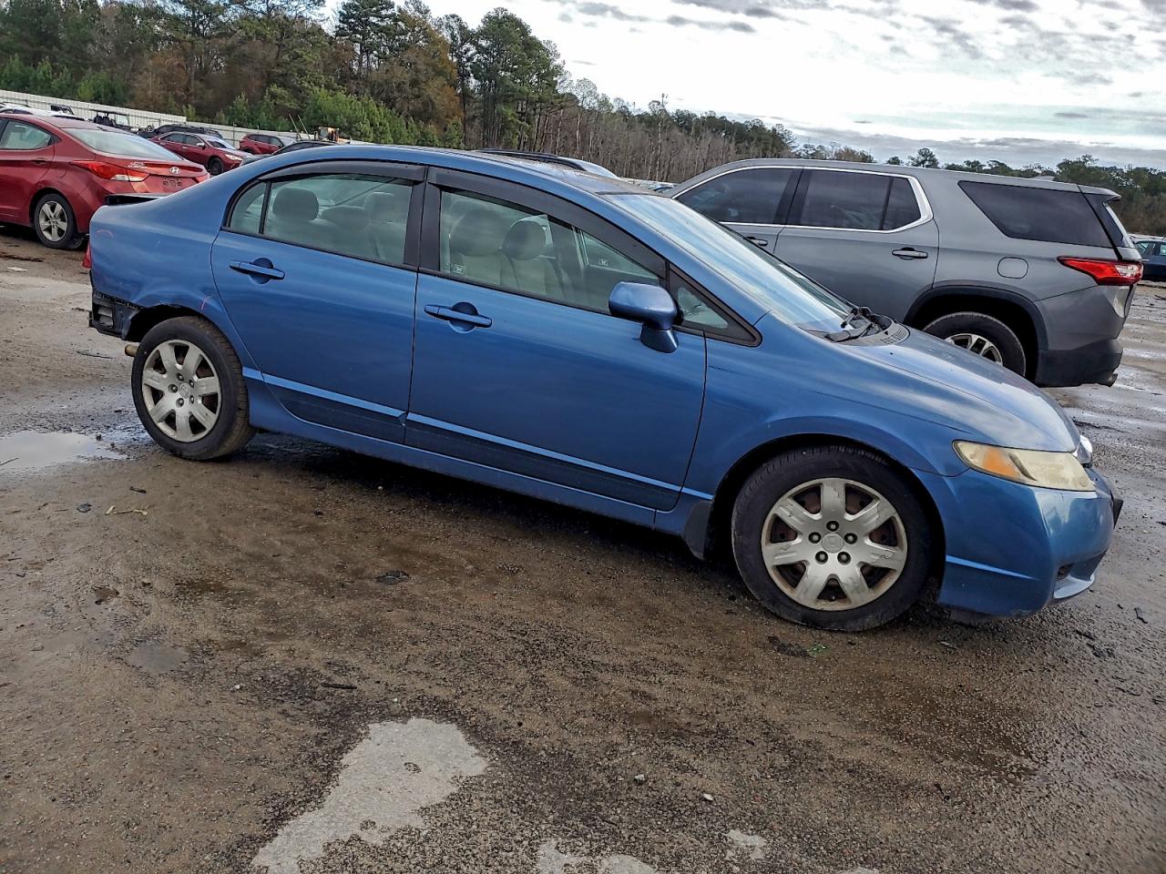 2010 HONDA CIVIC LX photo 4