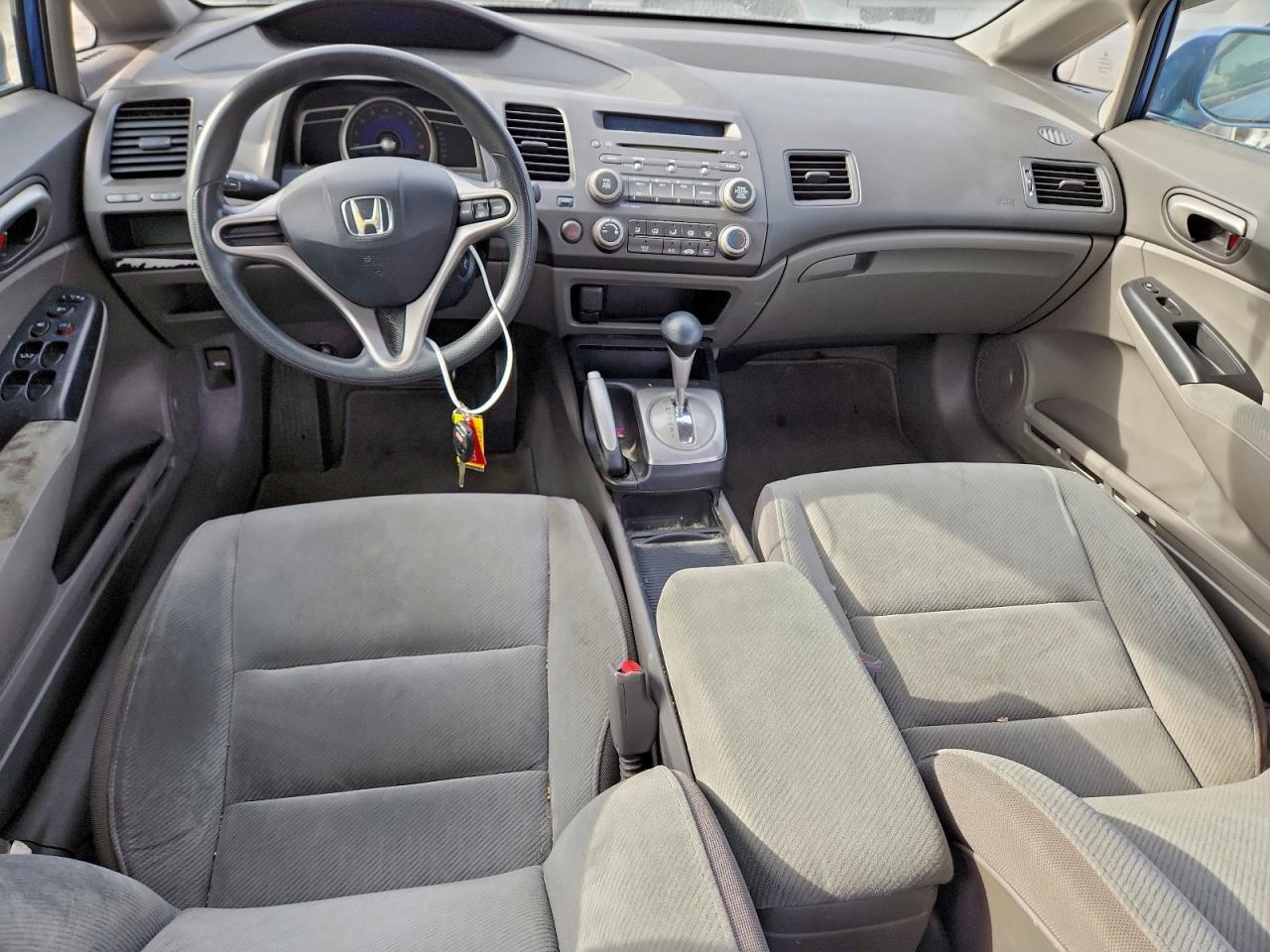 2010 HONDA CIVIC LX photo 8