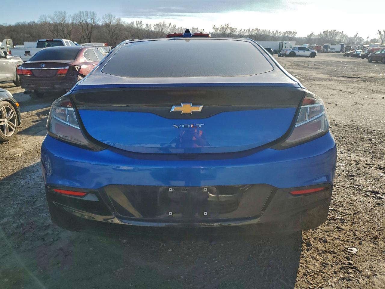 2017 CHEVROLET VOLT LT photo 6