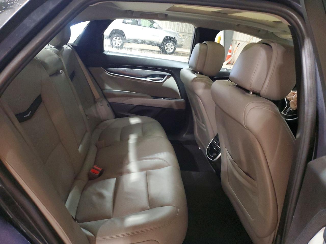 2013 CADILLAC XTS LUXURY COLLECTION photo 28