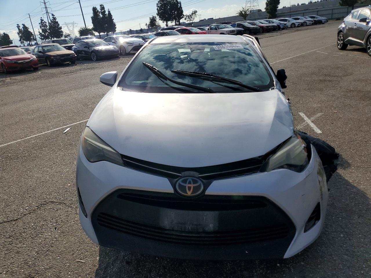 2017 TOYOTA COROLLA L photo 5