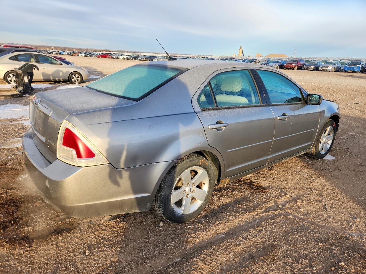 2008 FORD FUSION SE photo 3