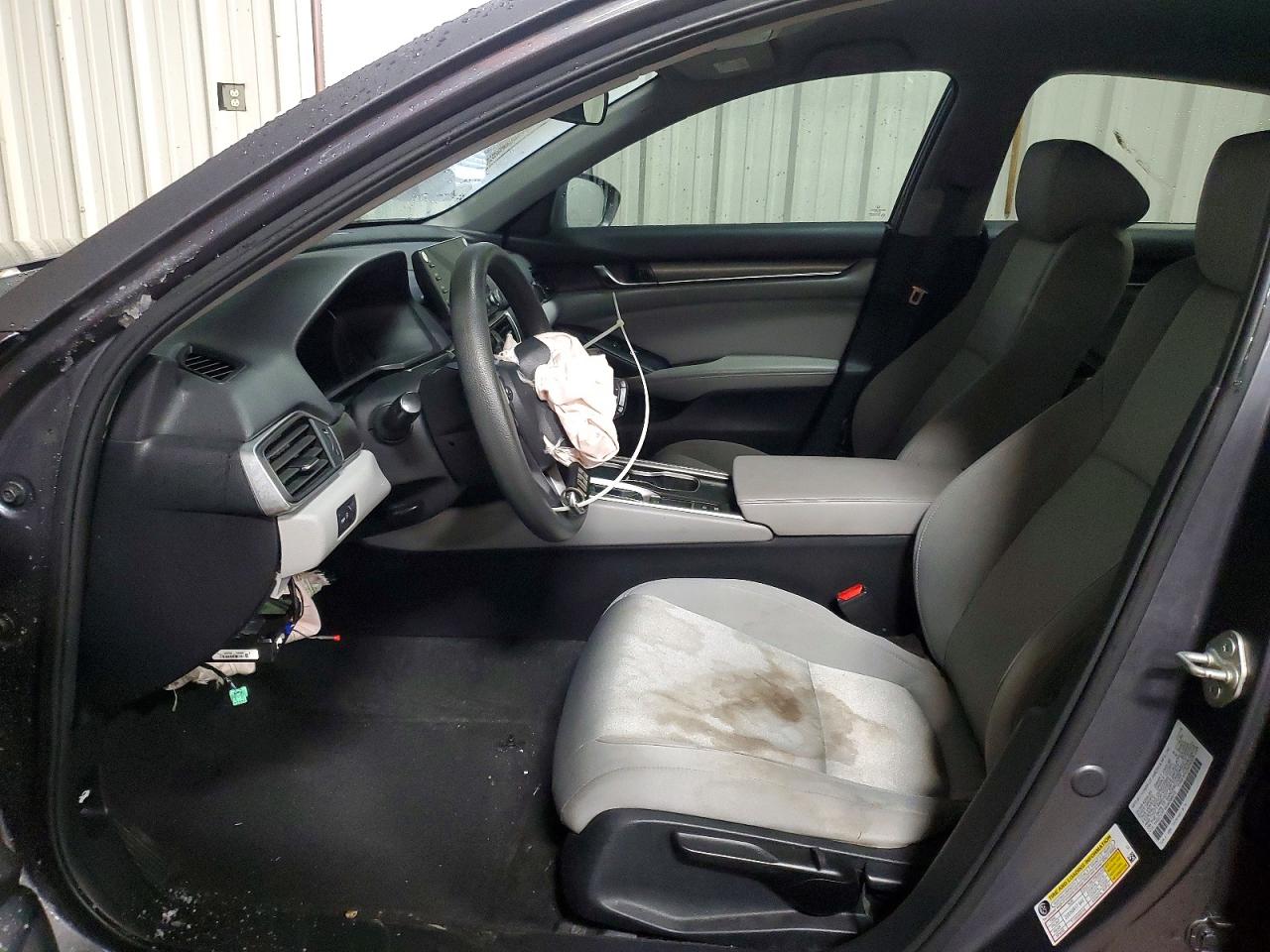 2018 HONDA ACCORD LX photo 7