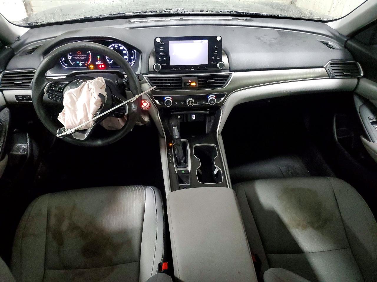 2018 HONDA ACCORD LX photo 8