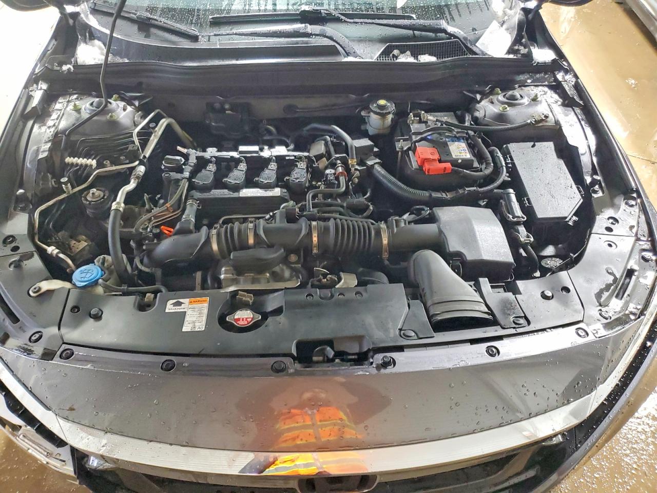 2018 HONDA ACCORD LX photo 11
