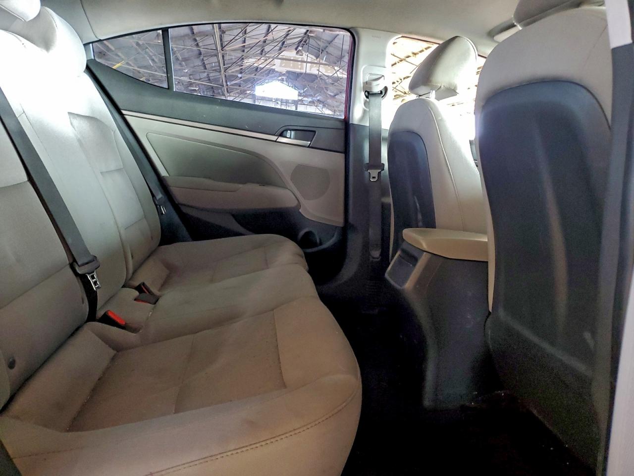2018 HYUNDAI ELANTRA SEL photo 10