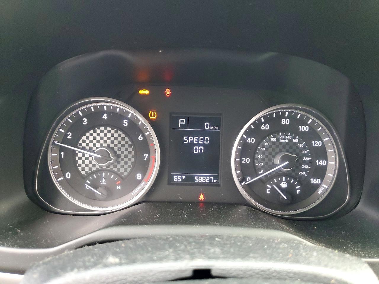 2019 HYUNDAI ELANTRA SE photo 9