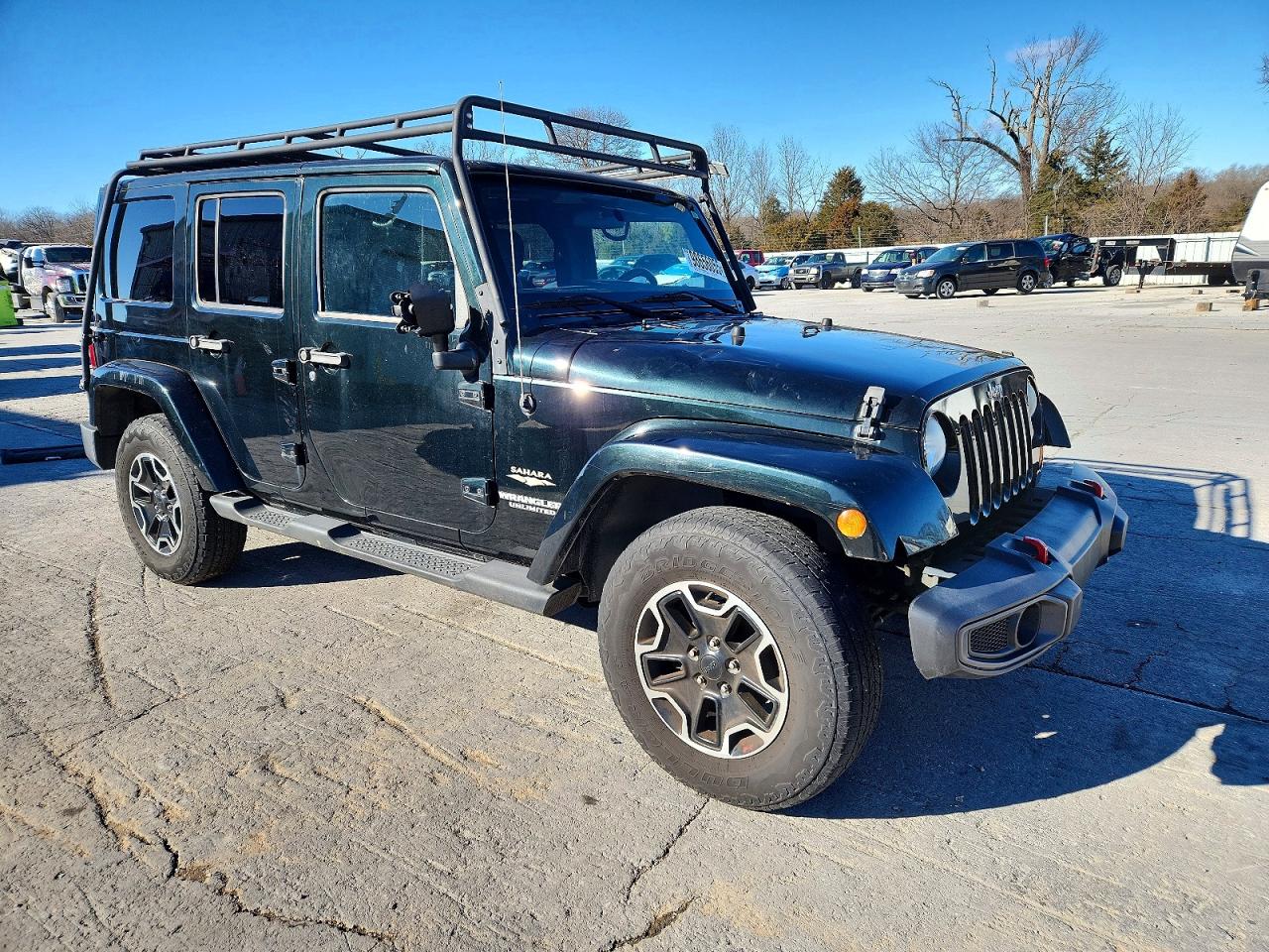 2012 JEEP WRANGLER UNLIMITED SAHARA photo 4
