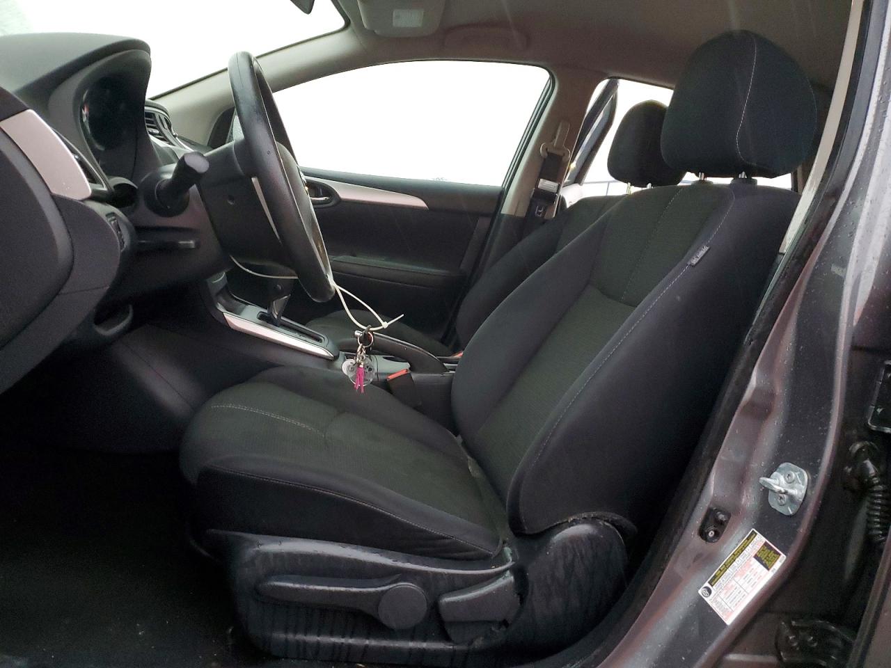 2016 NISSAN SENTRA S photo 7