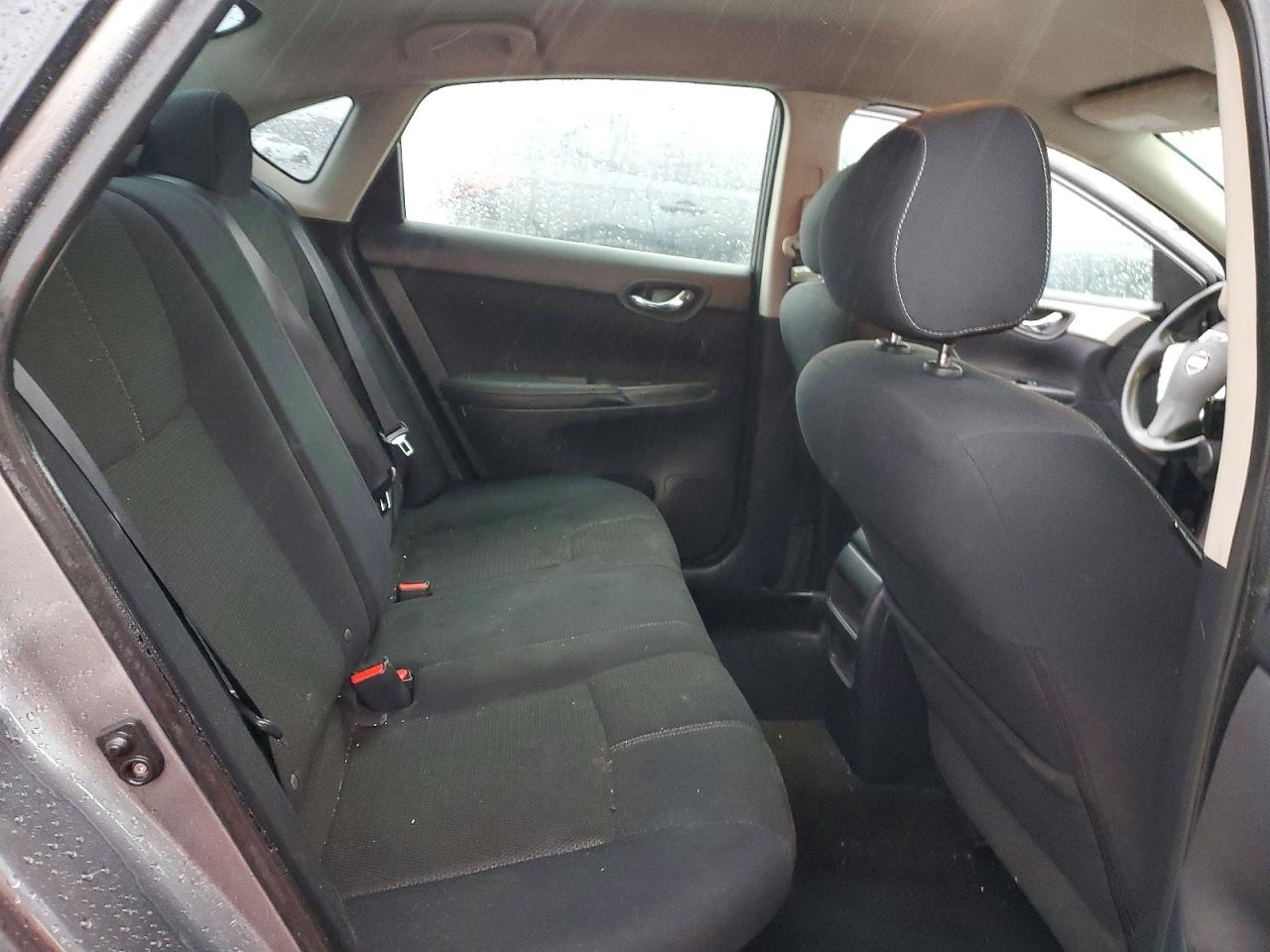 2016 NISSAN SENTRA S photo 10