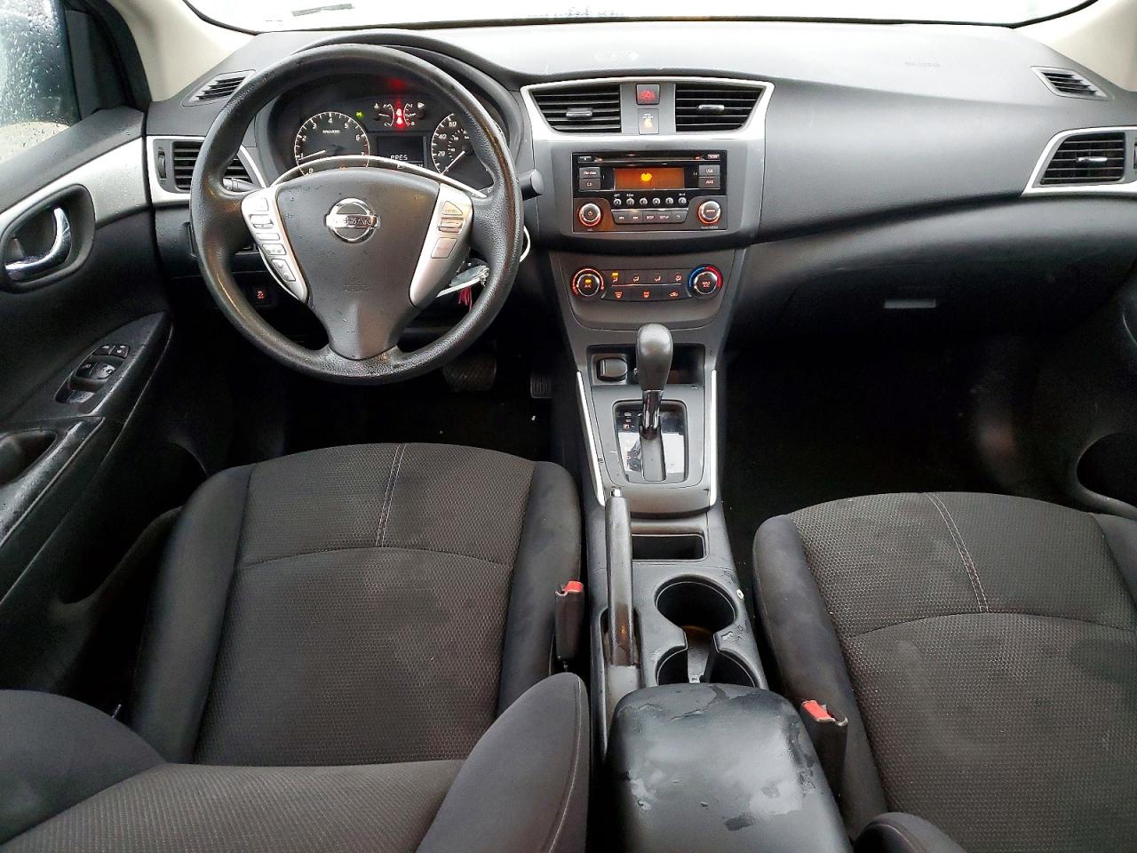 2016 NISSAN SENTRA S photo 8