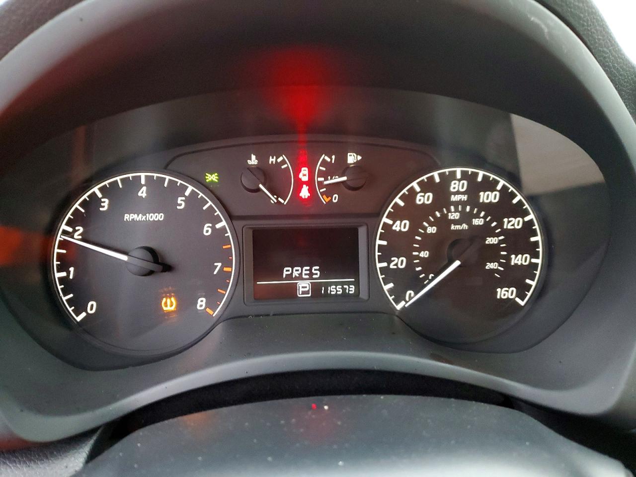 2016 NISSAN SENTRA S photo 9