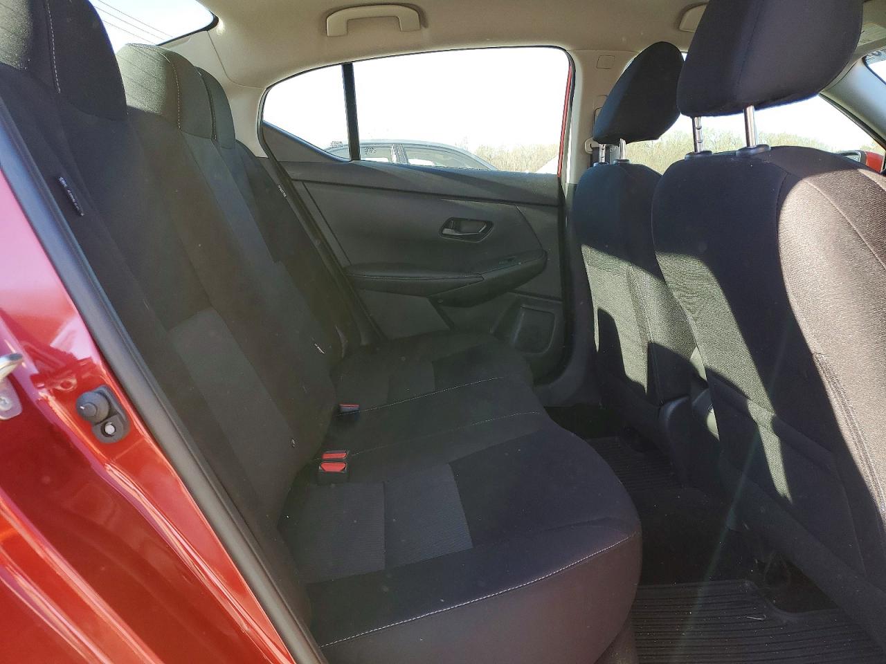 2025 NISSAN SENTRA SV photo 10
