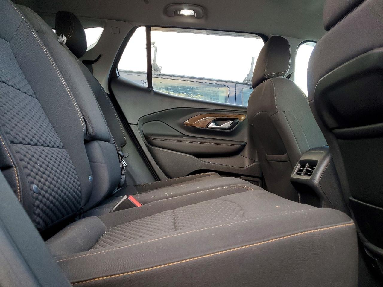 2020 GMC TERRAIN SLE photo 11