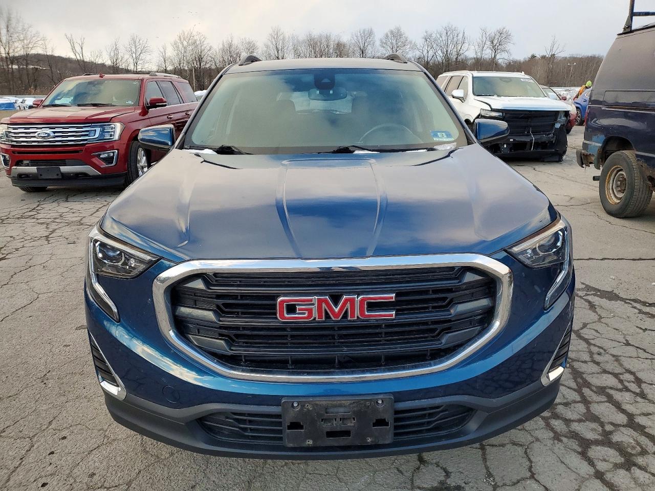 2020 GMC TERRAIN SLE photo 5