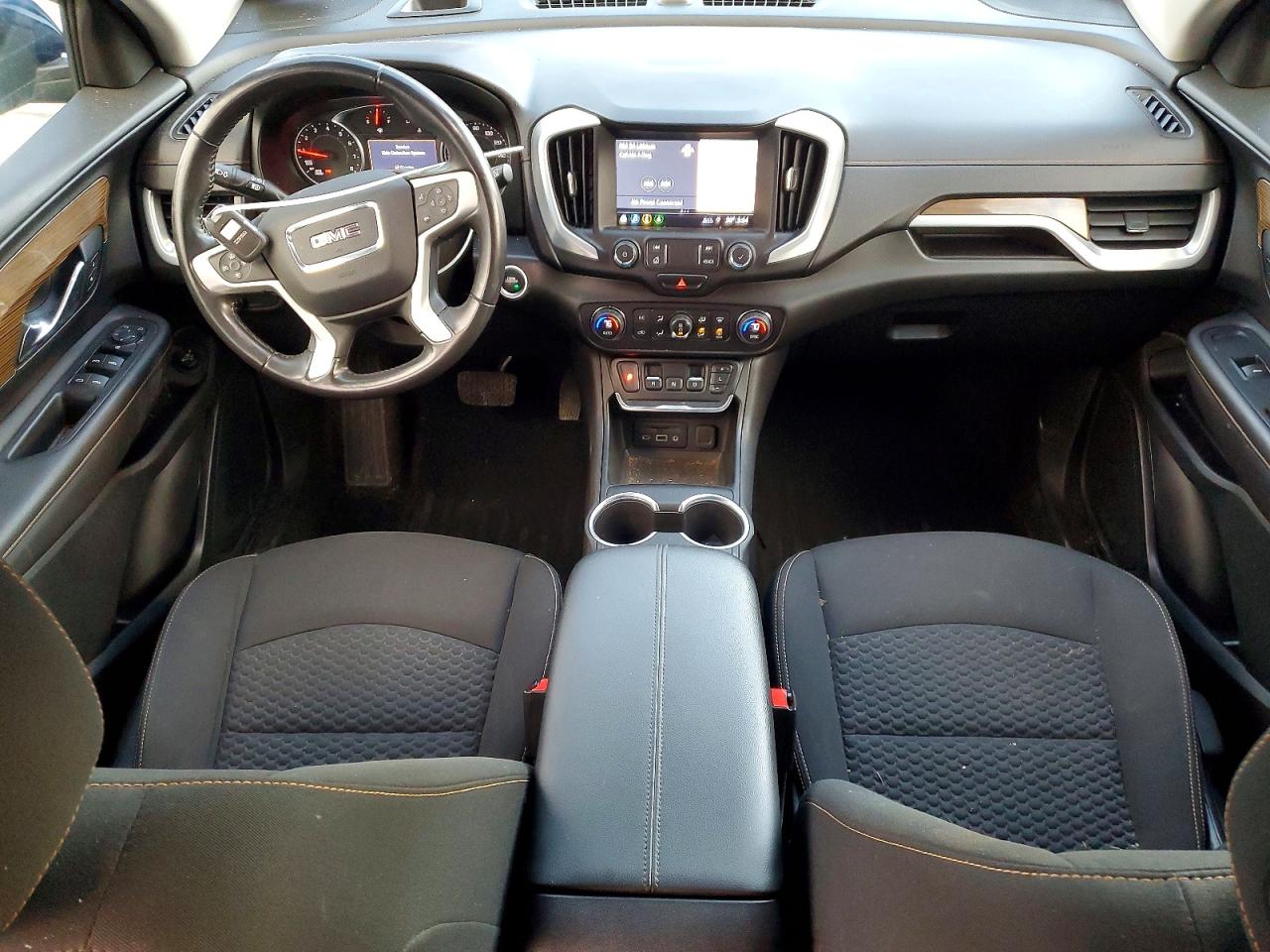 2020 GMC TERRAIN SLE photo 8