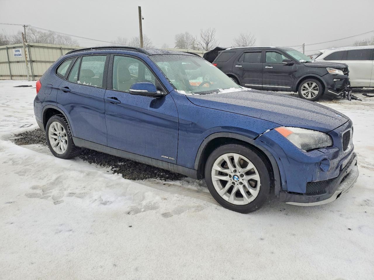 2015 BMW X1 XDRIVE28I photo 4