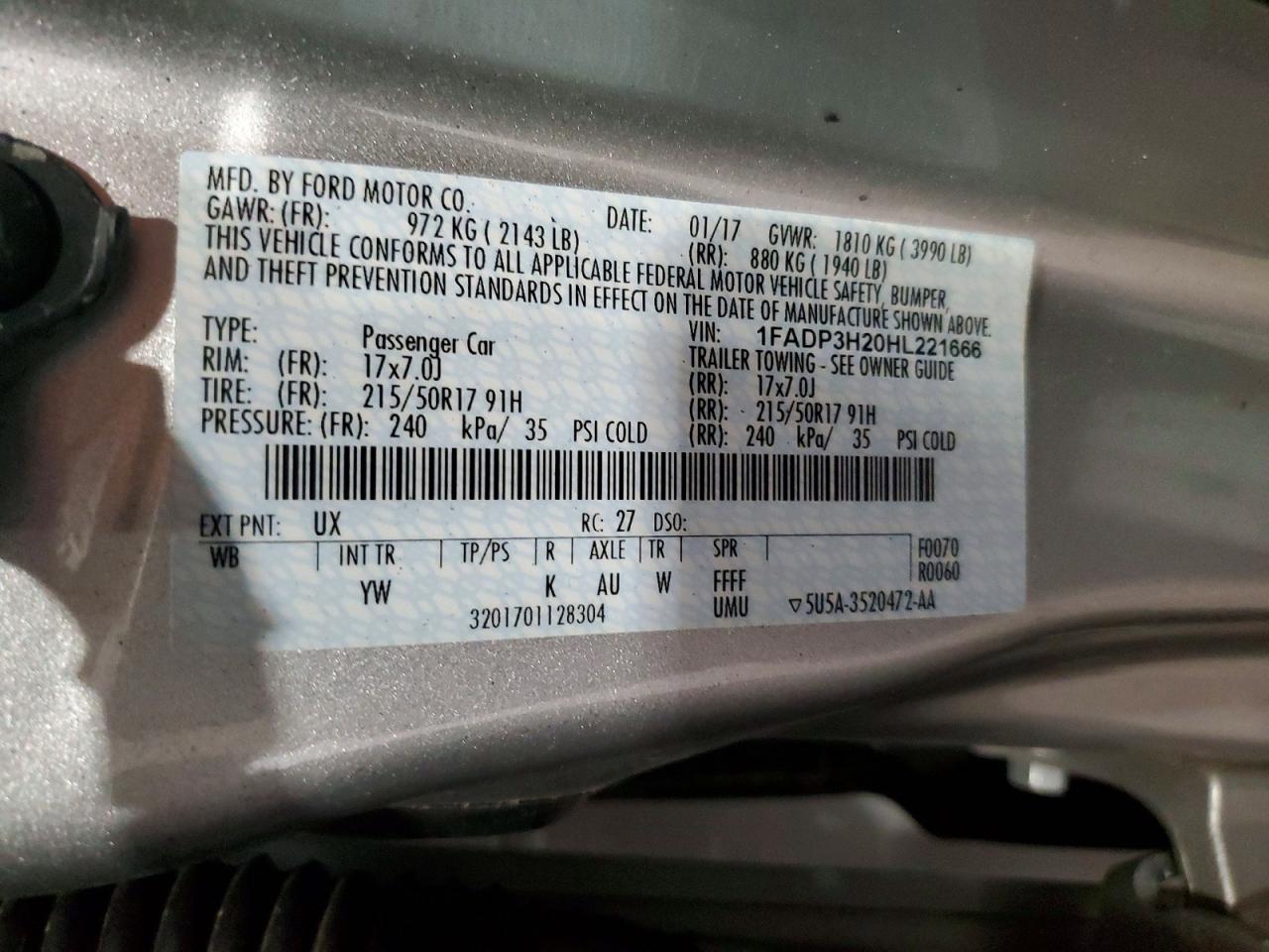 2017 FORD FOCUS SEL photo 12
