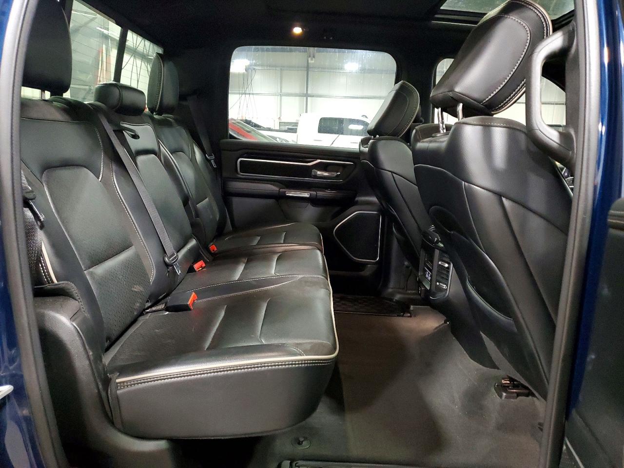 2021 RAM 1500 LARAMIE photo 10