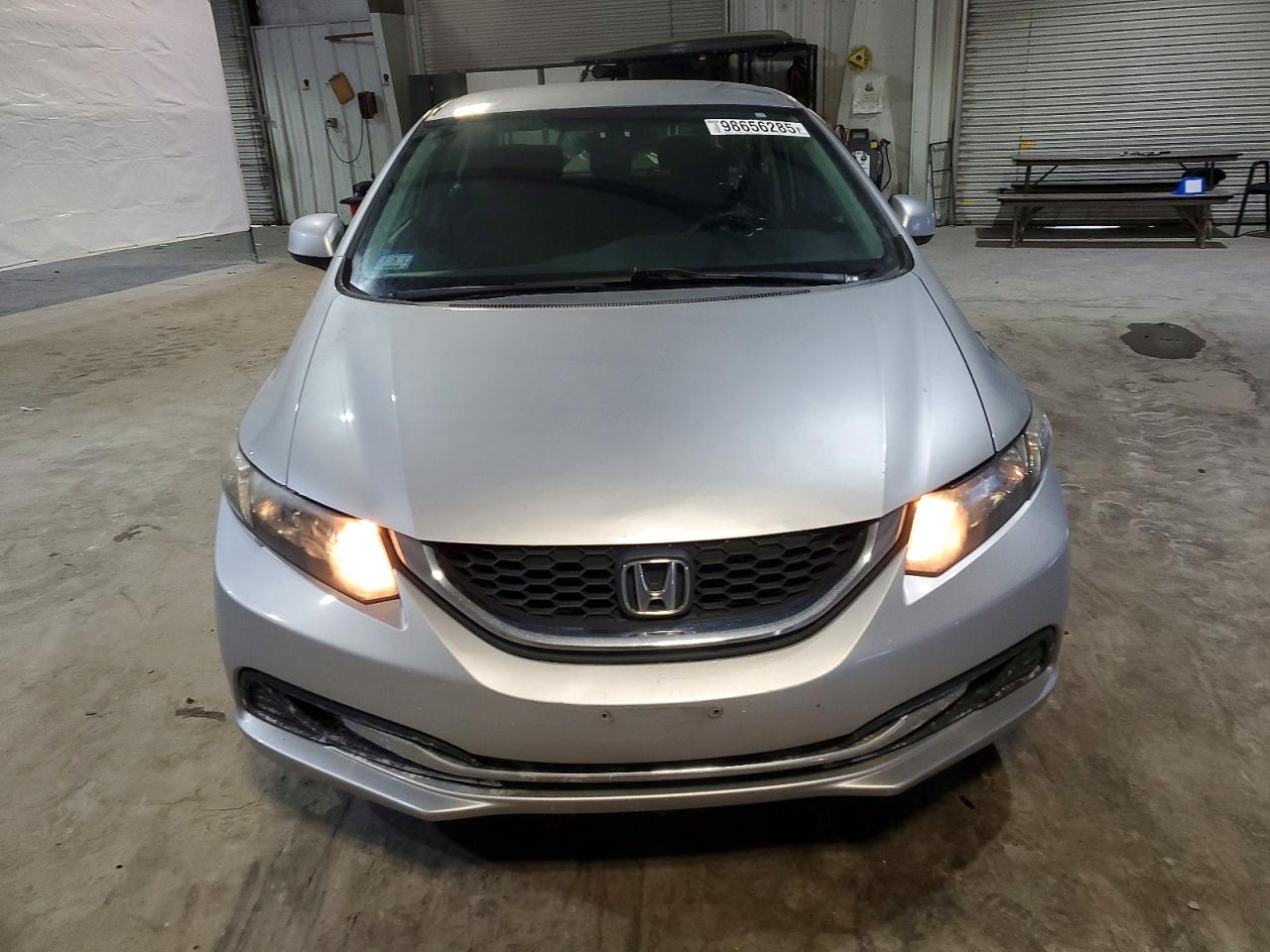 2013 HONDA CIVIC LX photo 5