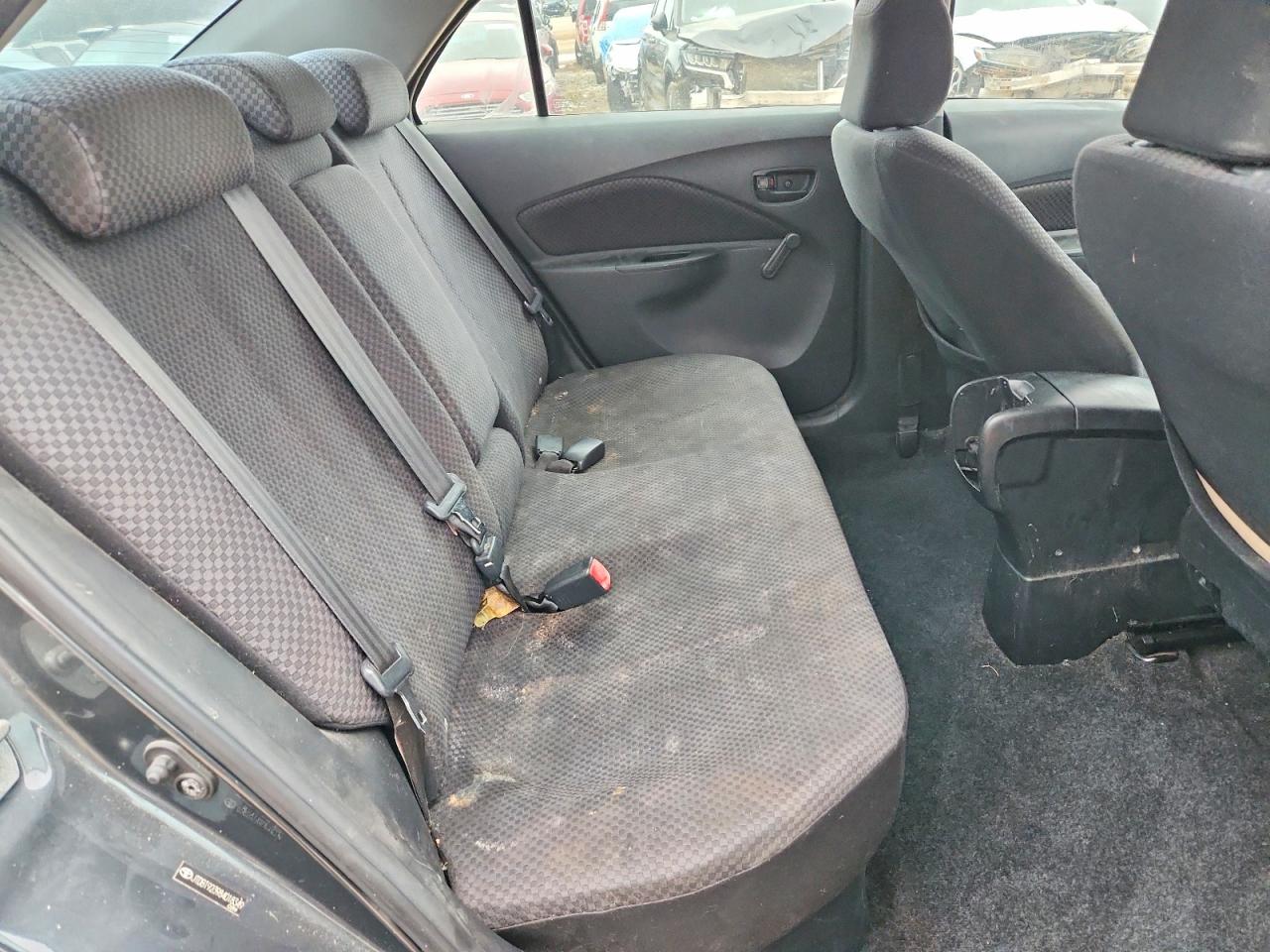 2008 TOYOTA YARIS photo 10