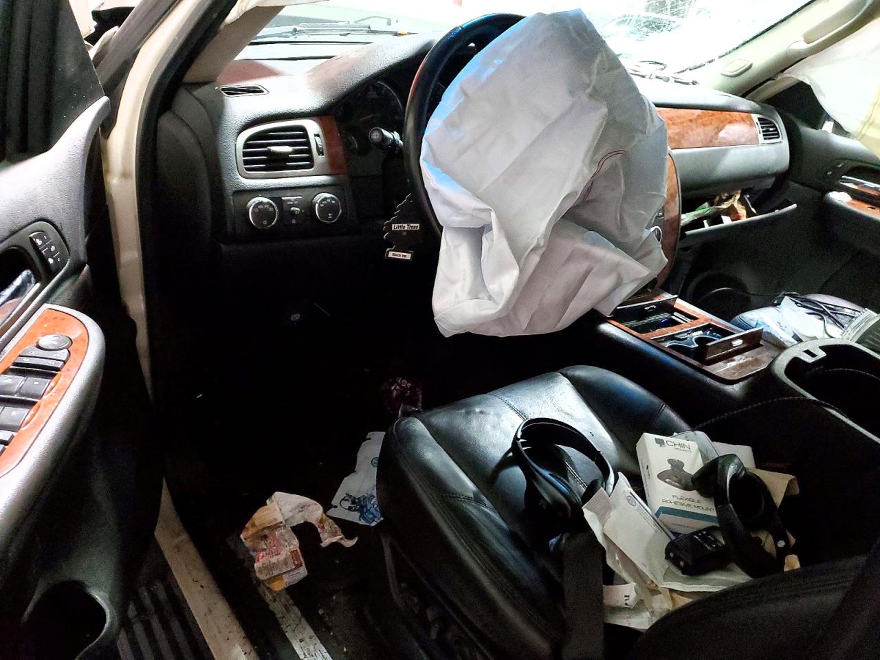 2008 CHEVROLET SUBURBAN K1500 LS photo 8
