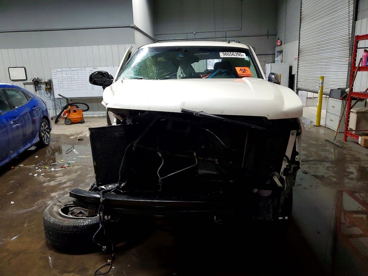 2008 CHEVROLET SUBURBAN K1500 LS photo 5