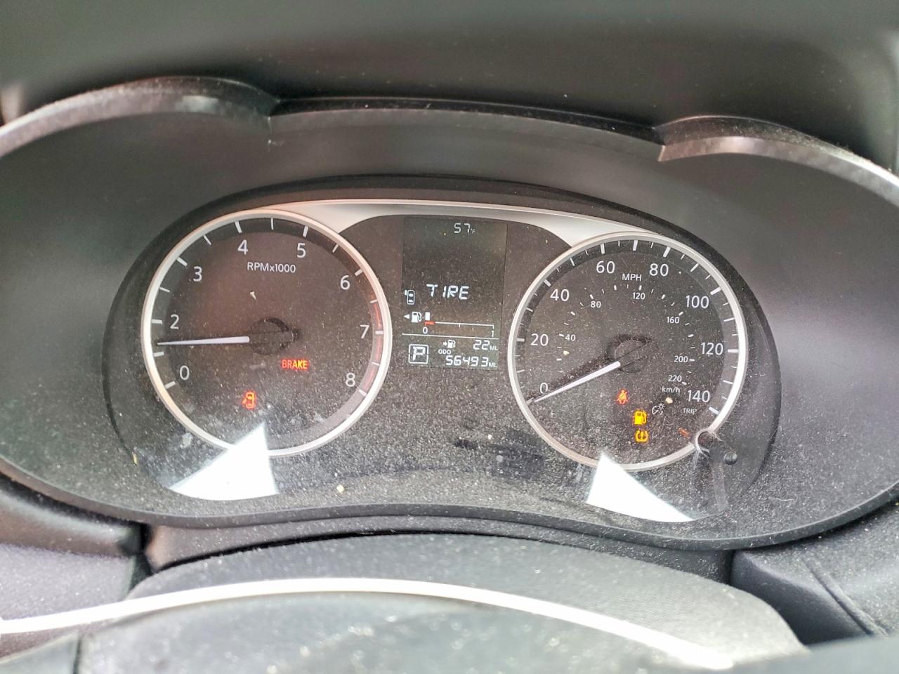 2020 NISSAN VERSA S photo 9