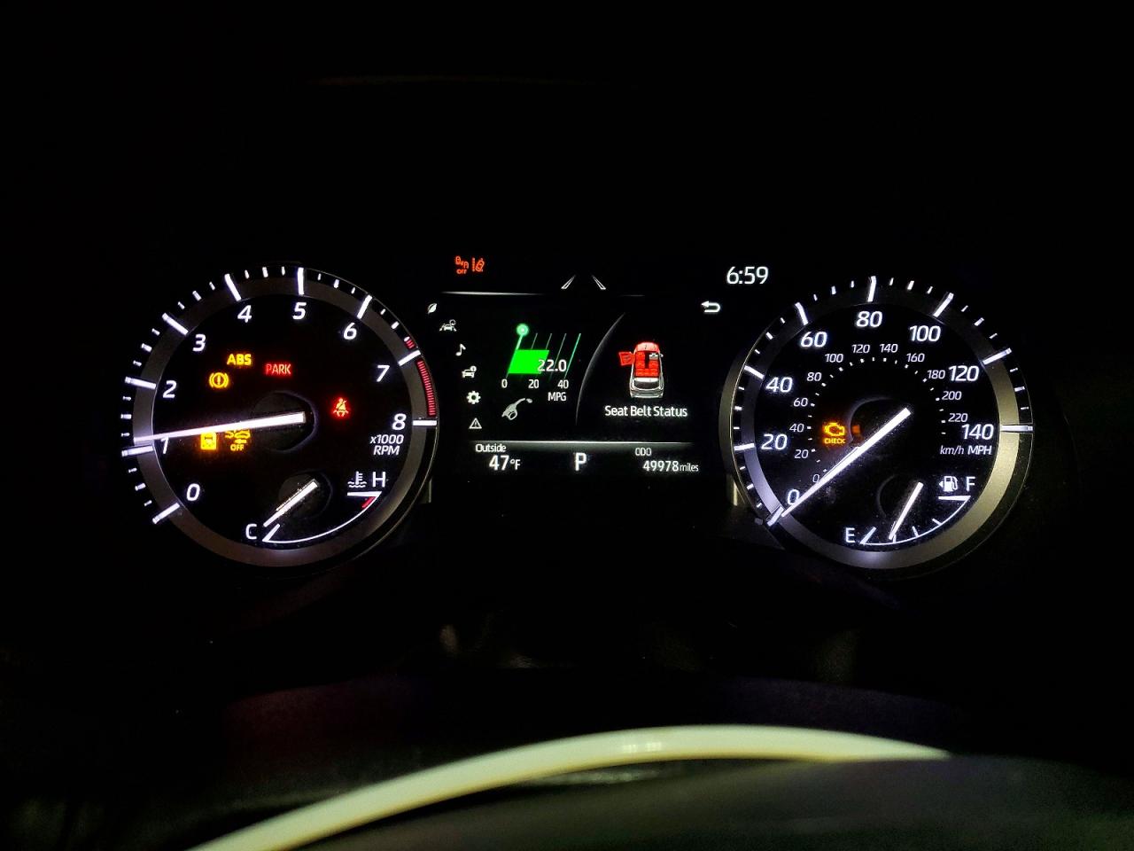 2022 TOYOTA HIGHLANDER XLE photo 9