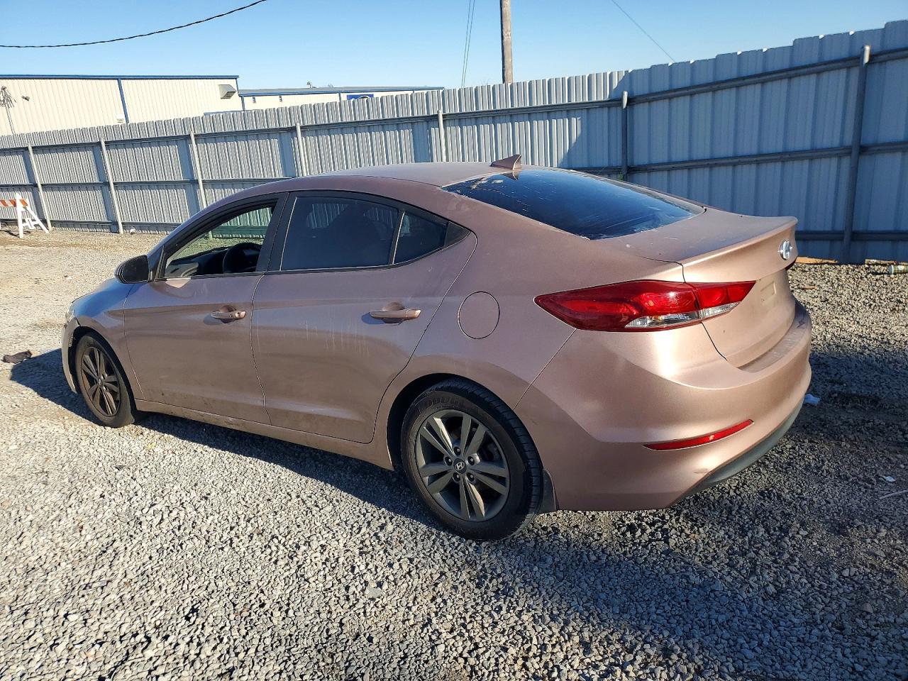 2018 HYUNDAI ELANTRA SEL photo 2