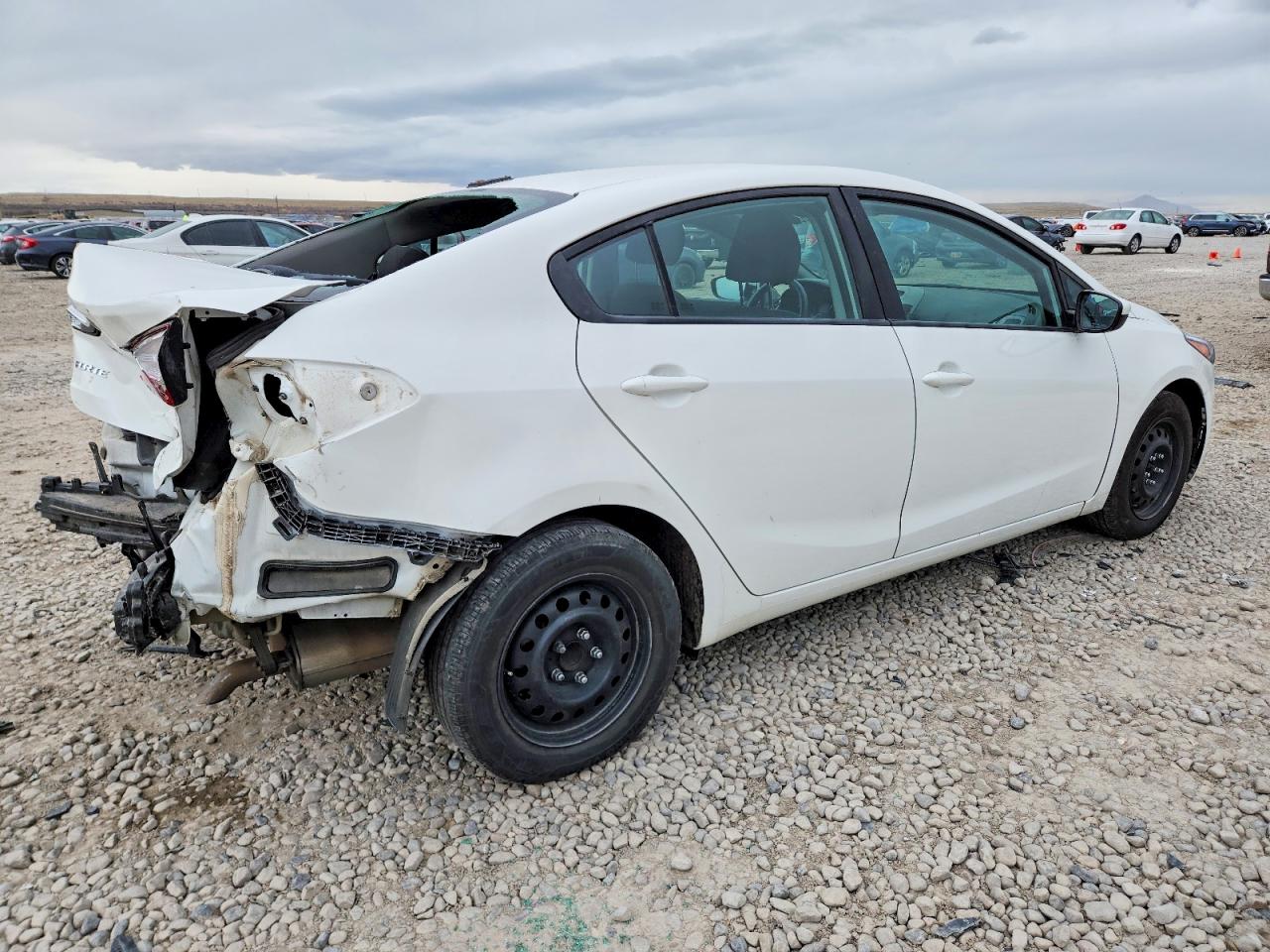 2018 KIA FORTE LX photo 3