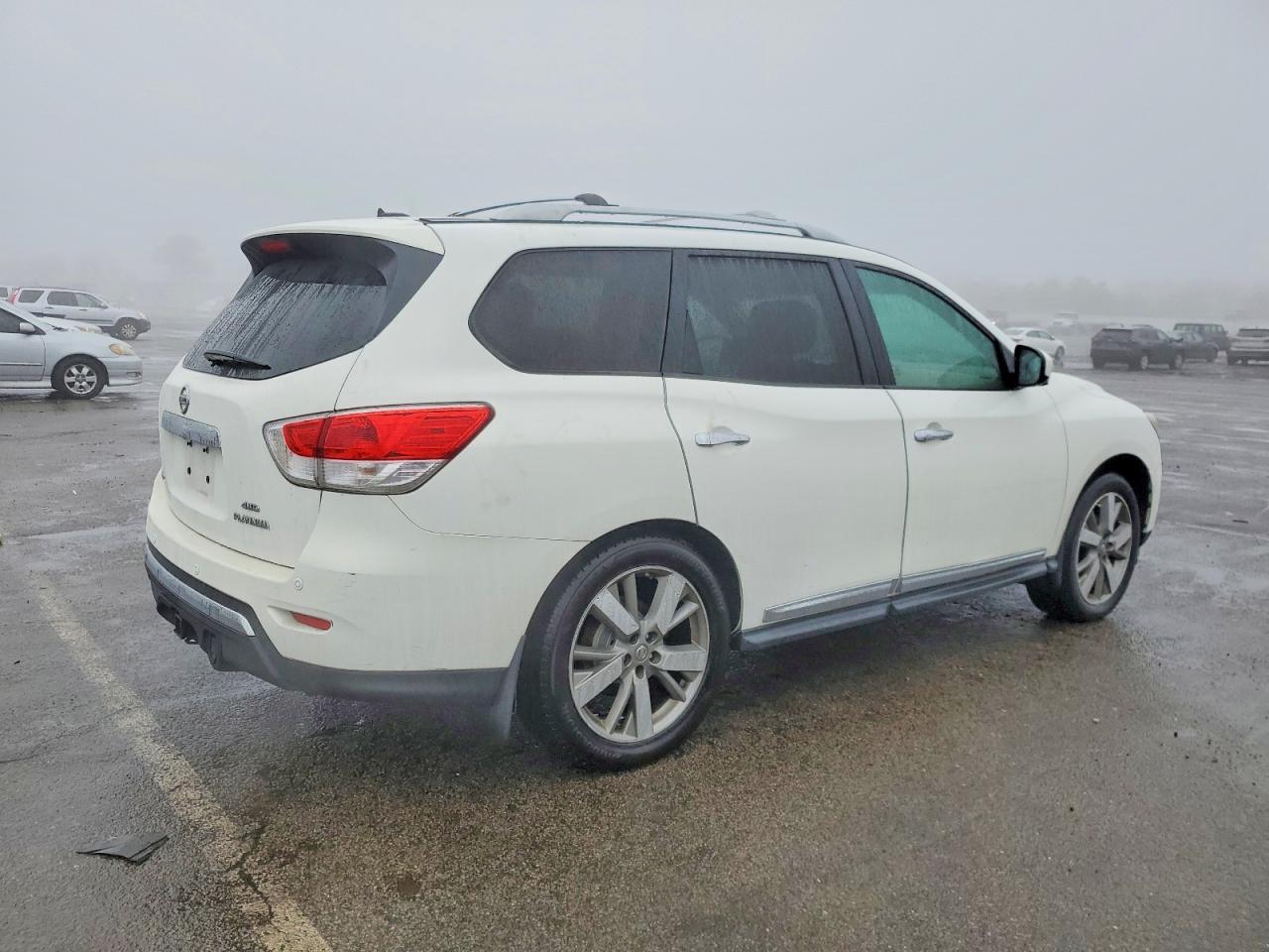 2013 NISSAN PATHFINDER S photo 3